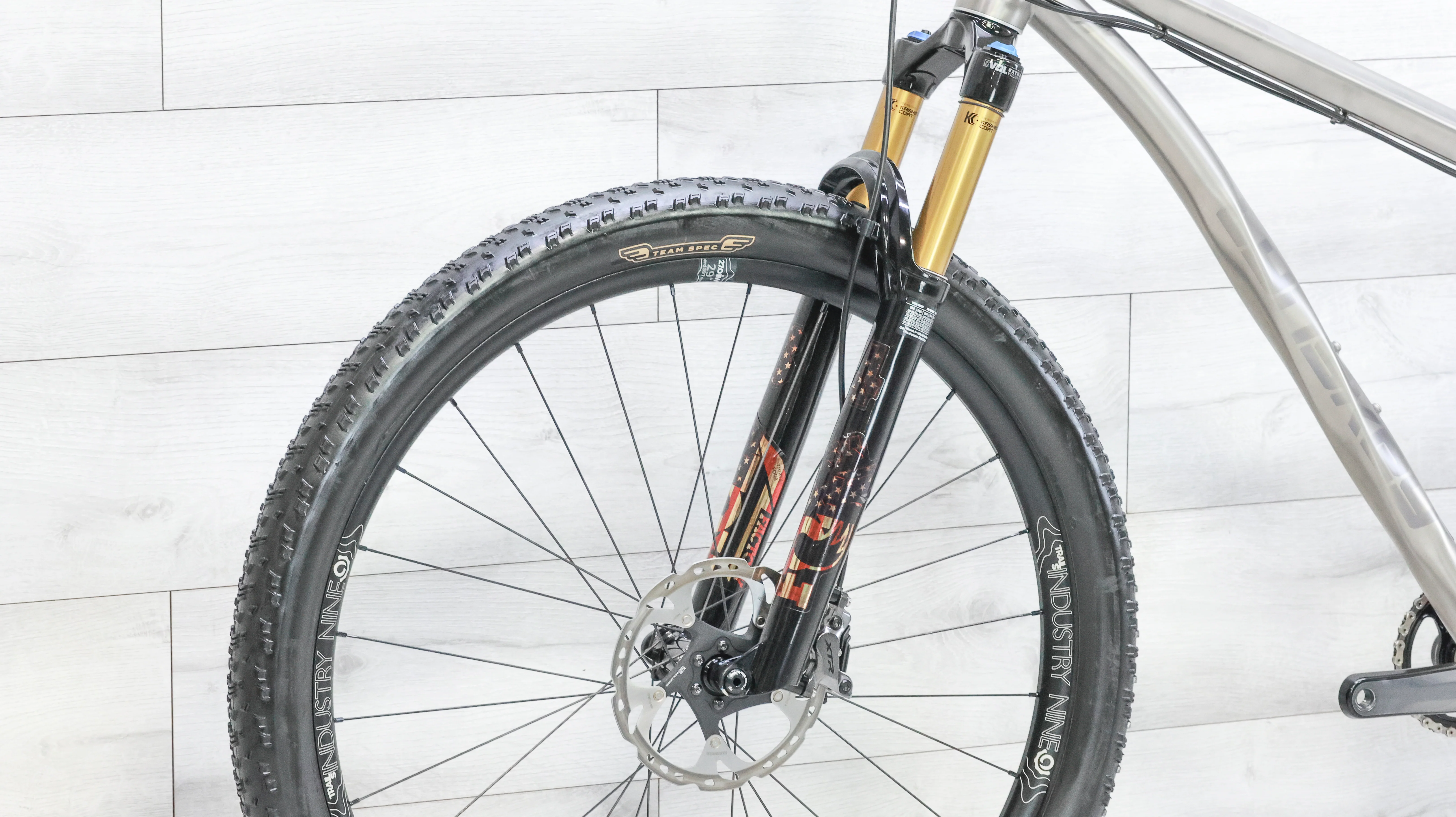 Lynskey Pro 29 XTR Titanium Hardtail Mountain Bike - 2024, Medium - Image 9