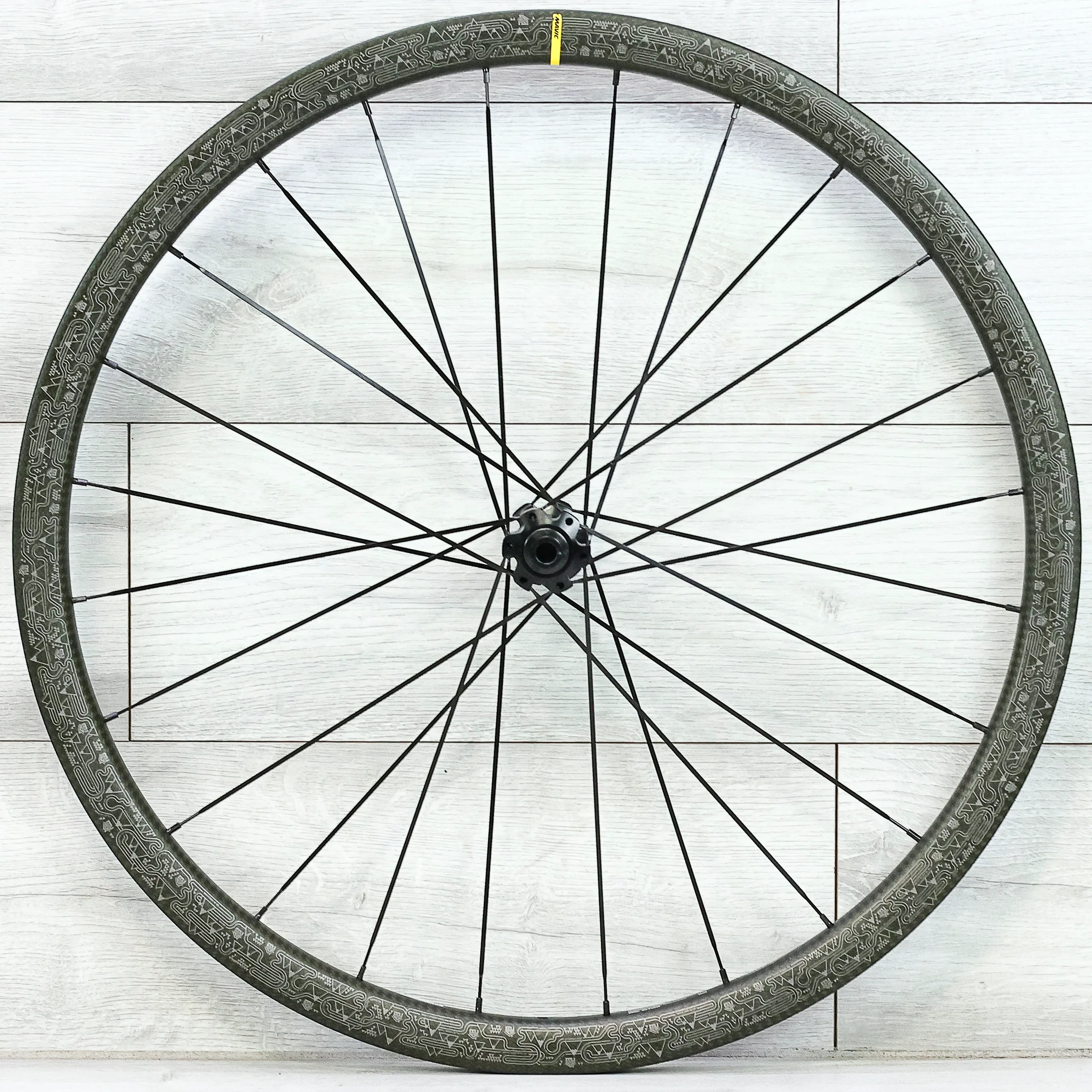 Mavic Ksyrium Pro TDF Edition Carbon Disc Wheelset - 700c, Center Lock, HG 11-Speed - Image 3