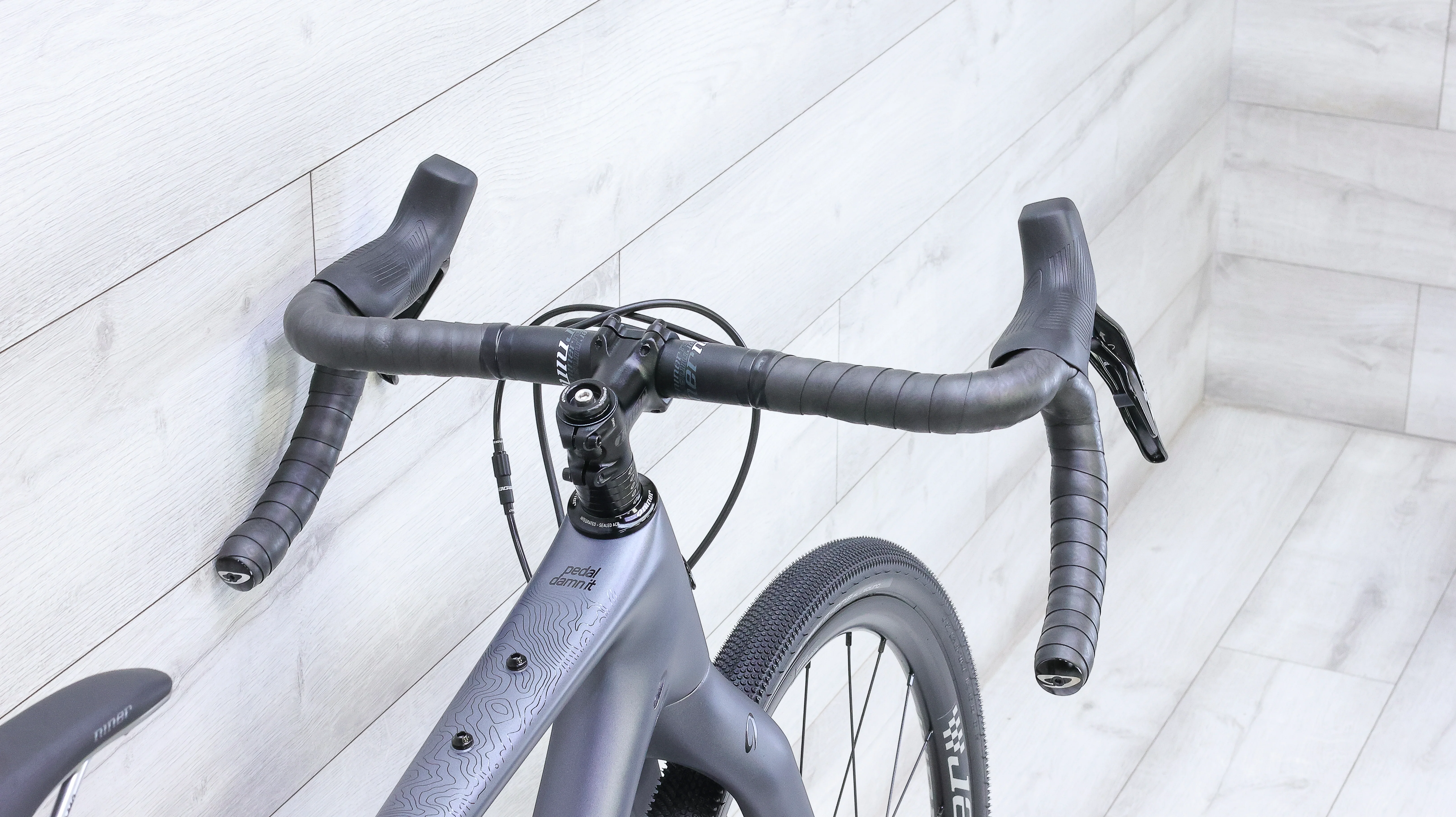 Niner ORE 9 RDO - 2 Star Apex XPLR Gravel Bike - Magnetic Grey - Image 8