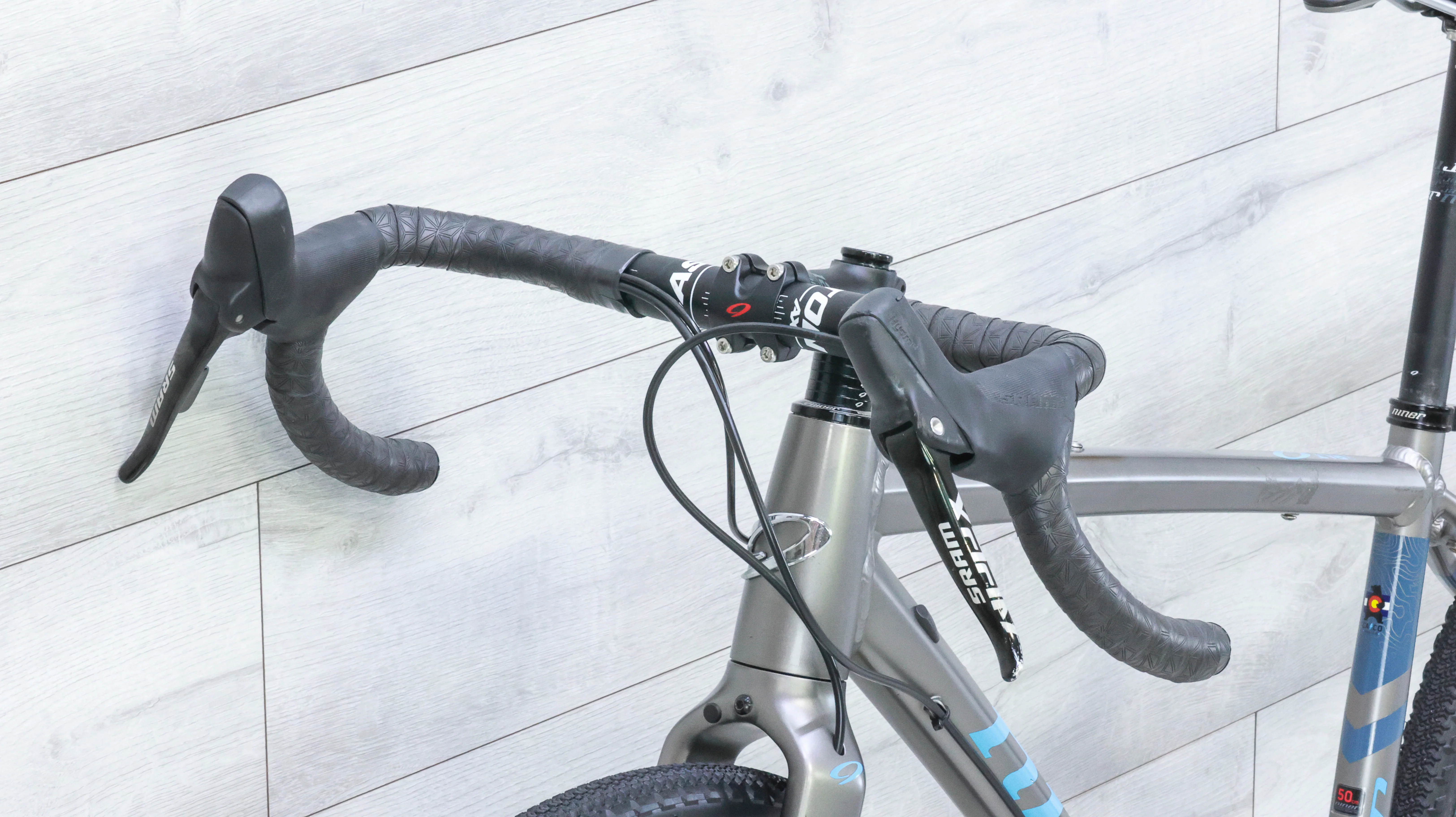 Niner RLT 9 2-Star SRAM Apex 1 Gravel Bike - 2022, 50cm - Image 11
