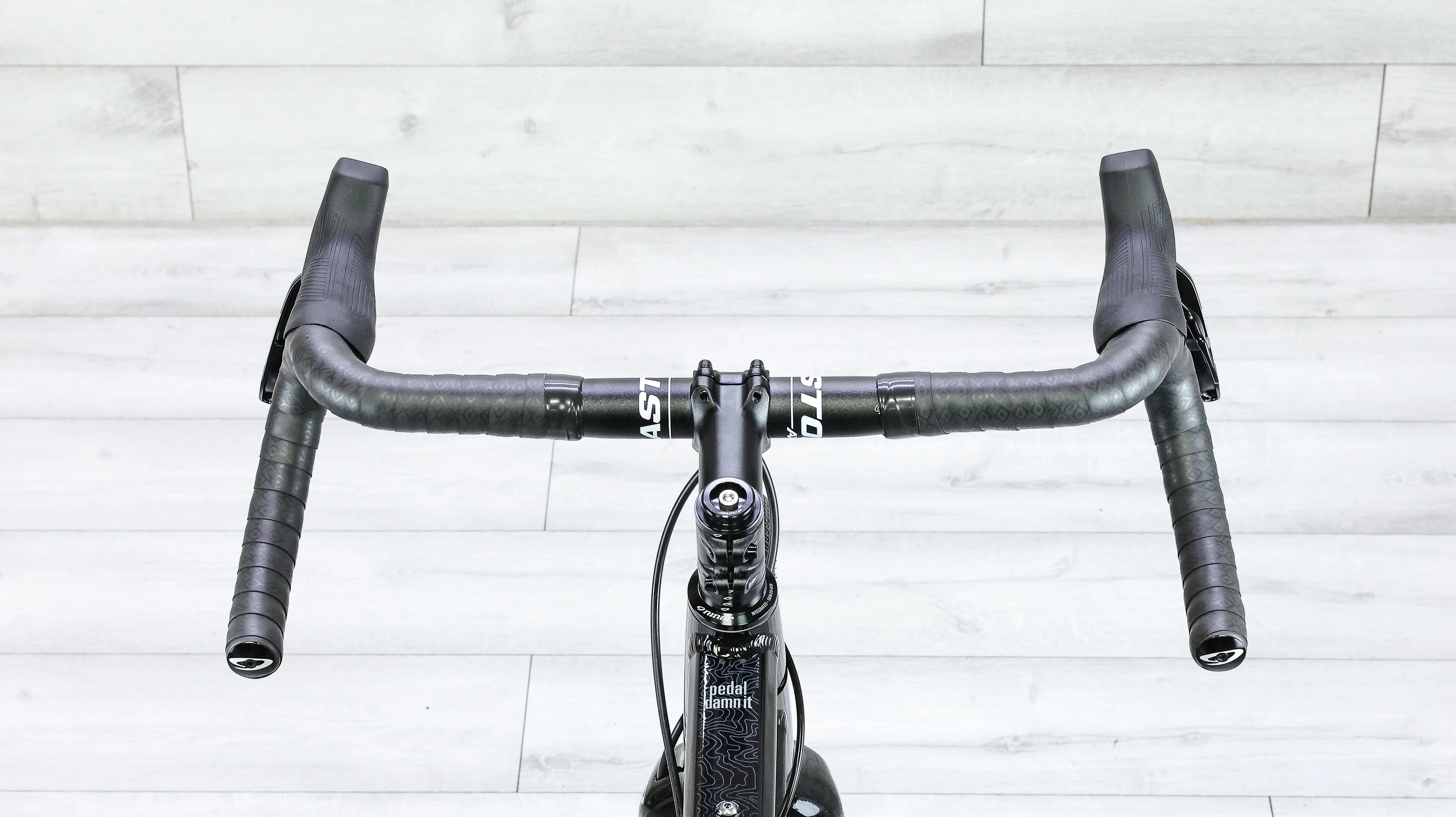Niner RLT 9 Apex XPLR Gravel Bike - Black, 2025 - Image 13