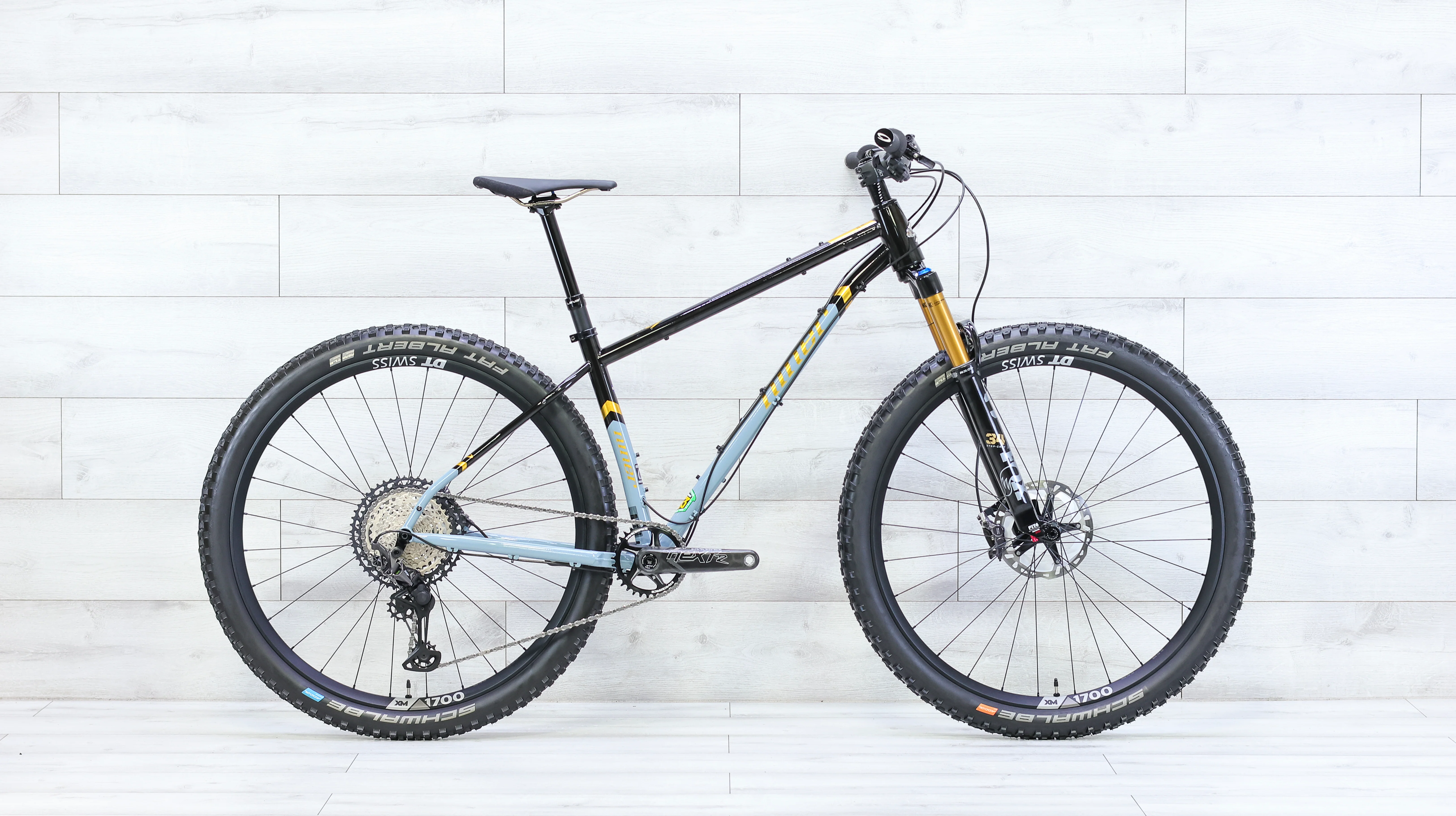 Niner SIR 9 4-Star Shimano XT Steel Mountain Bike - 2022, Medium