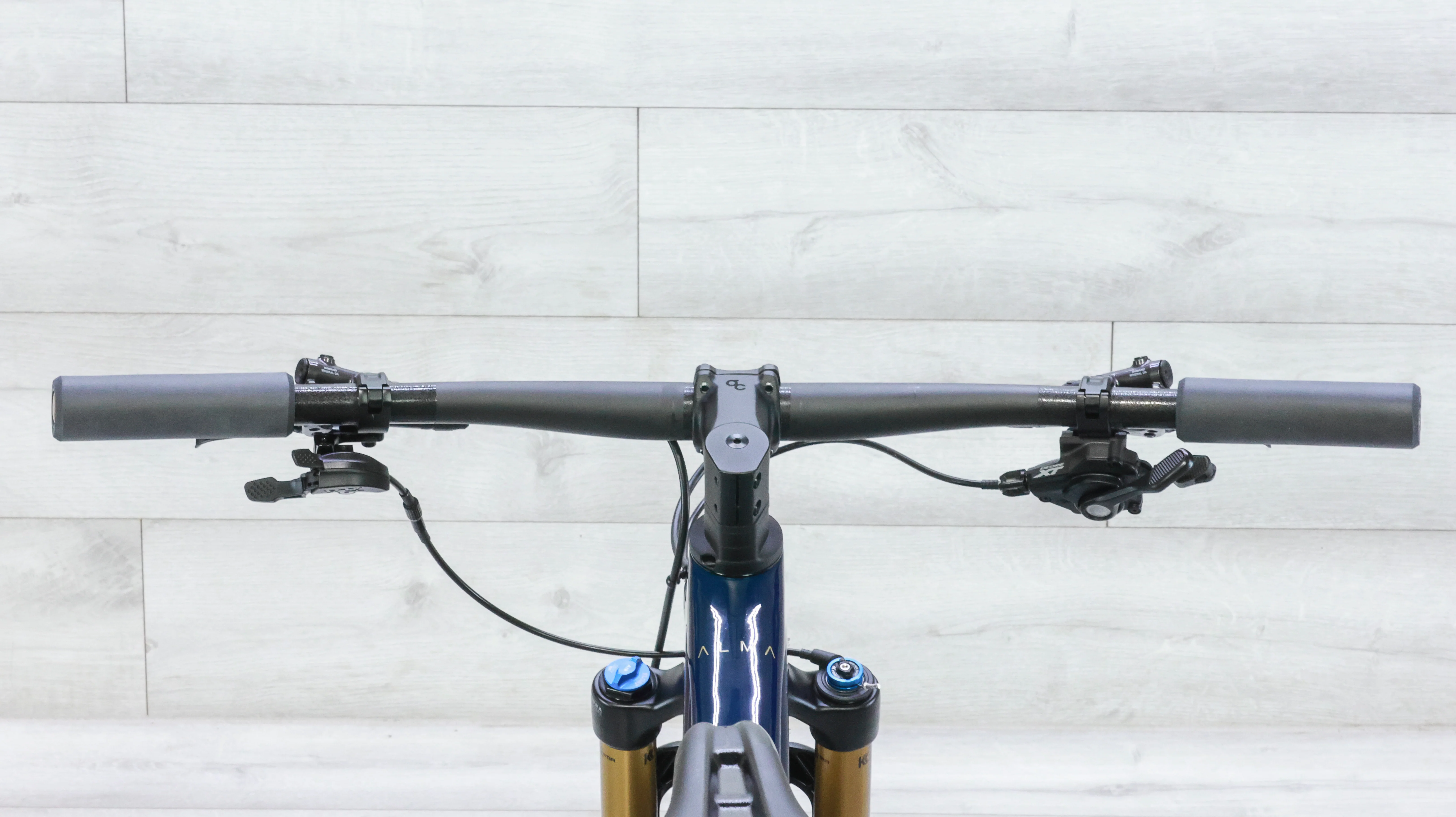 Orbea Alma M Pro Mountain Bike - 2022, Small - Image 11