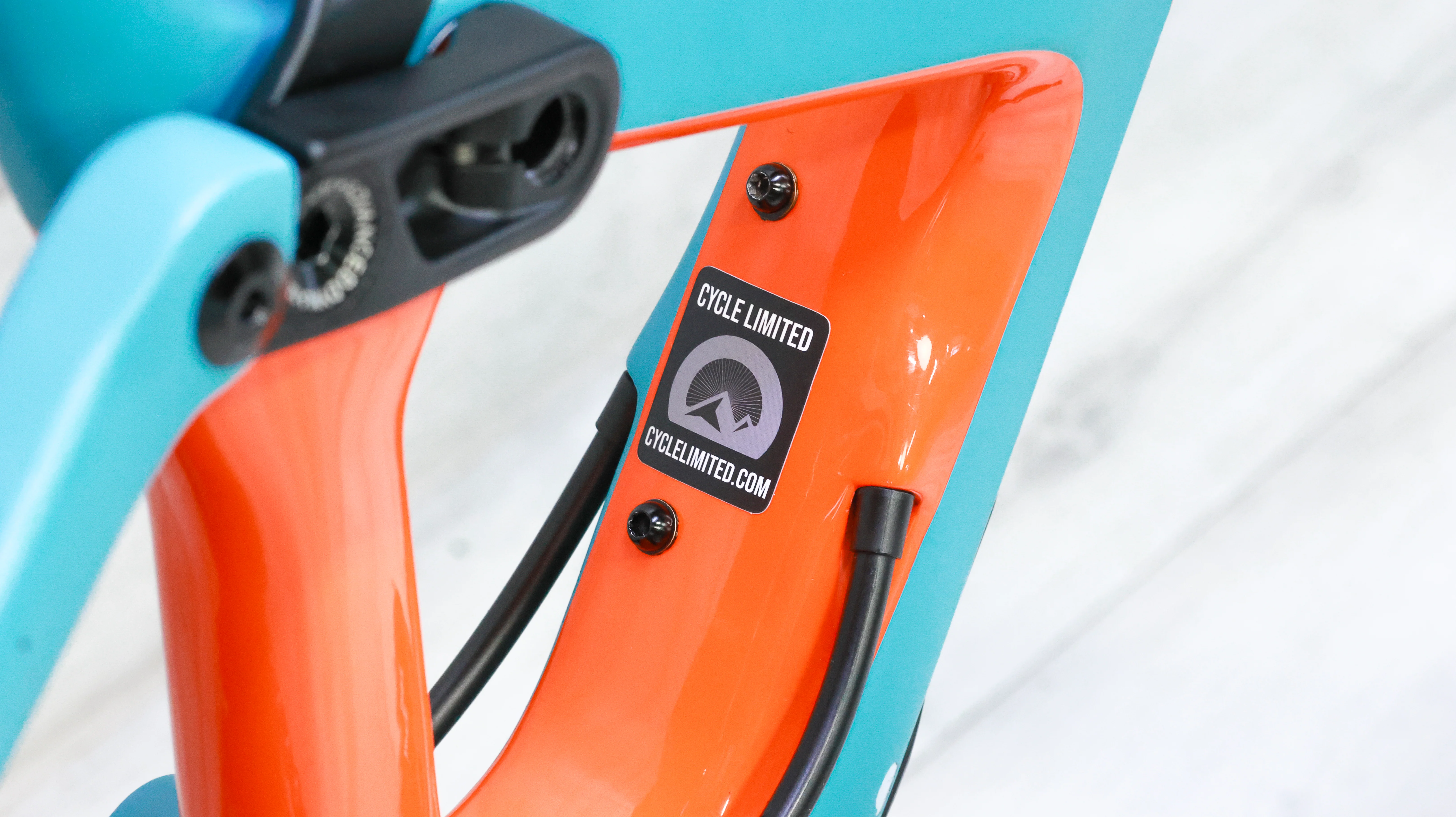 Orbea OCCAM M10 Mountain Bike - 2021, Large - Image 3