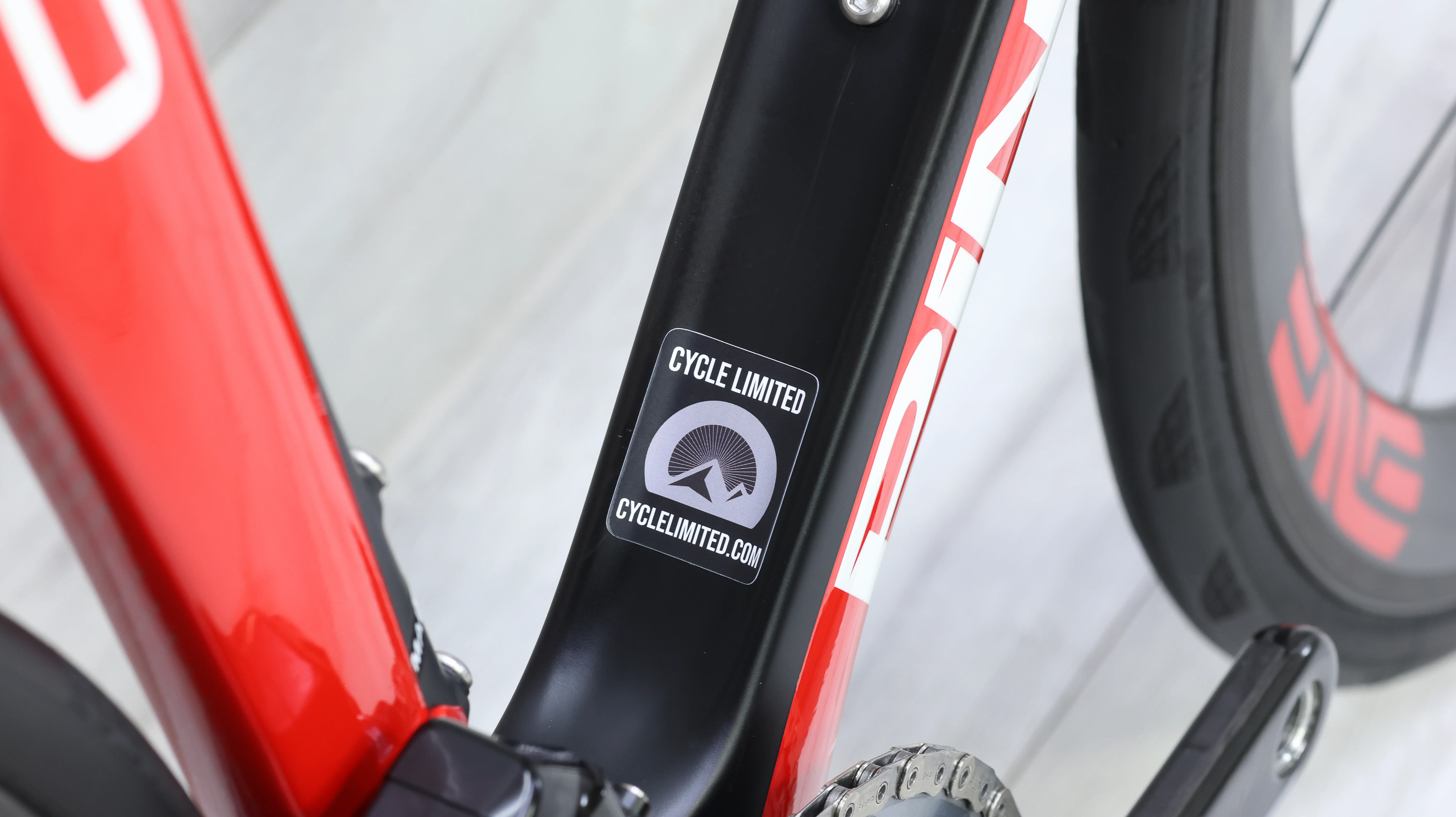 Pinarello Dogma F10 Red eTap AXS Road Bike - 2020, 50cm - Image 3