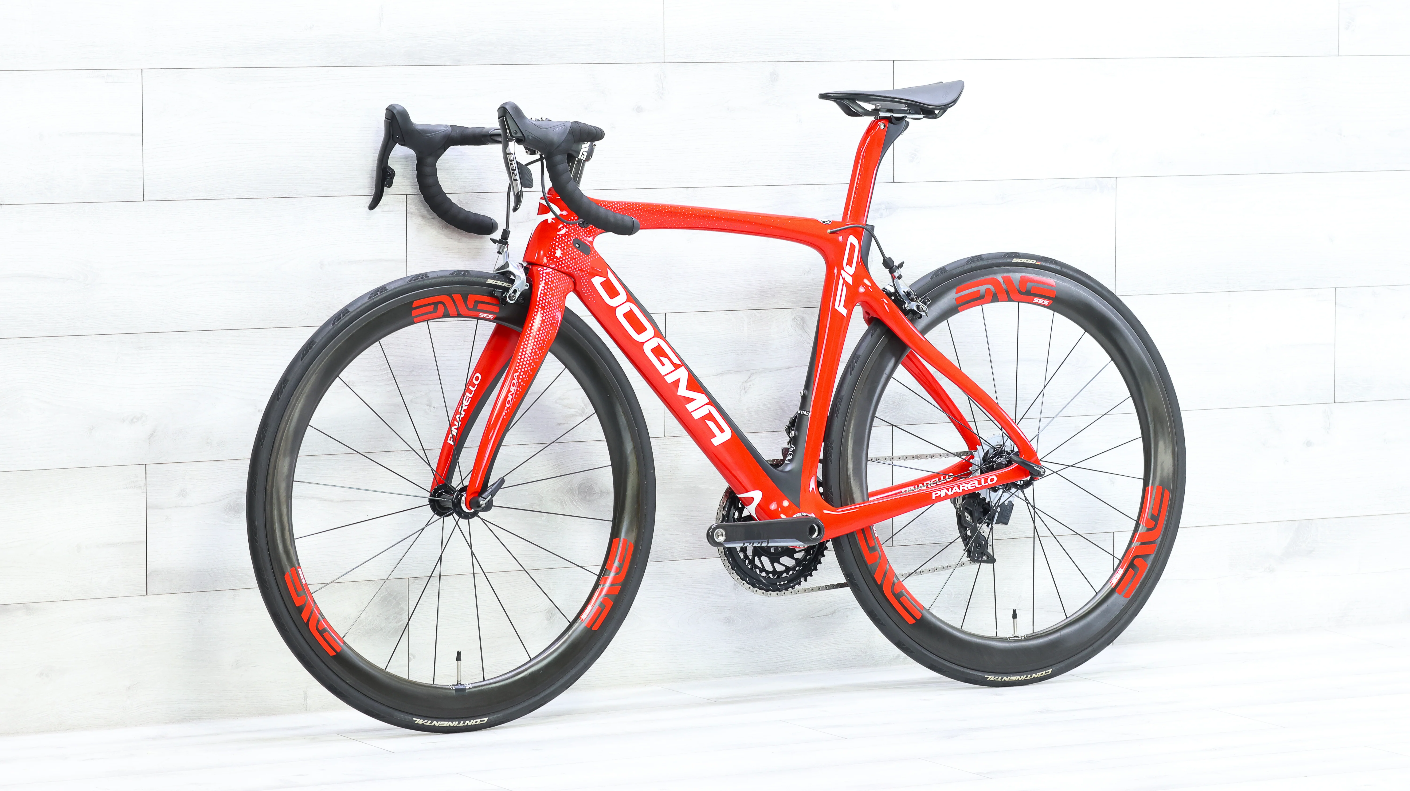 Pinarello Dogma F10 Red eTap AXS Road Bike - 2020, 50cm - Image 4
