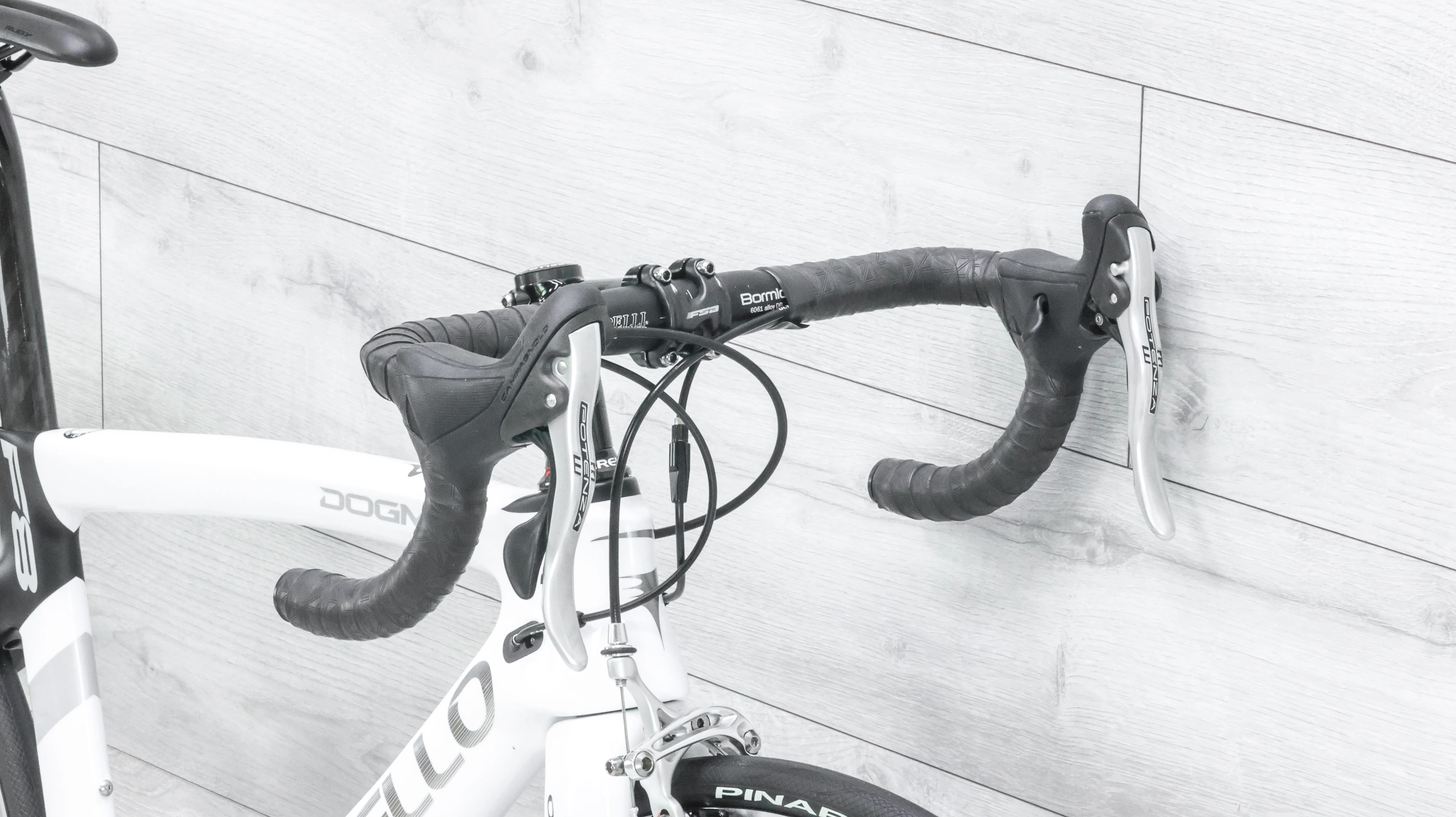 Pinarello Dogma F8 Road Bike - 2017, 44cm - Image 10