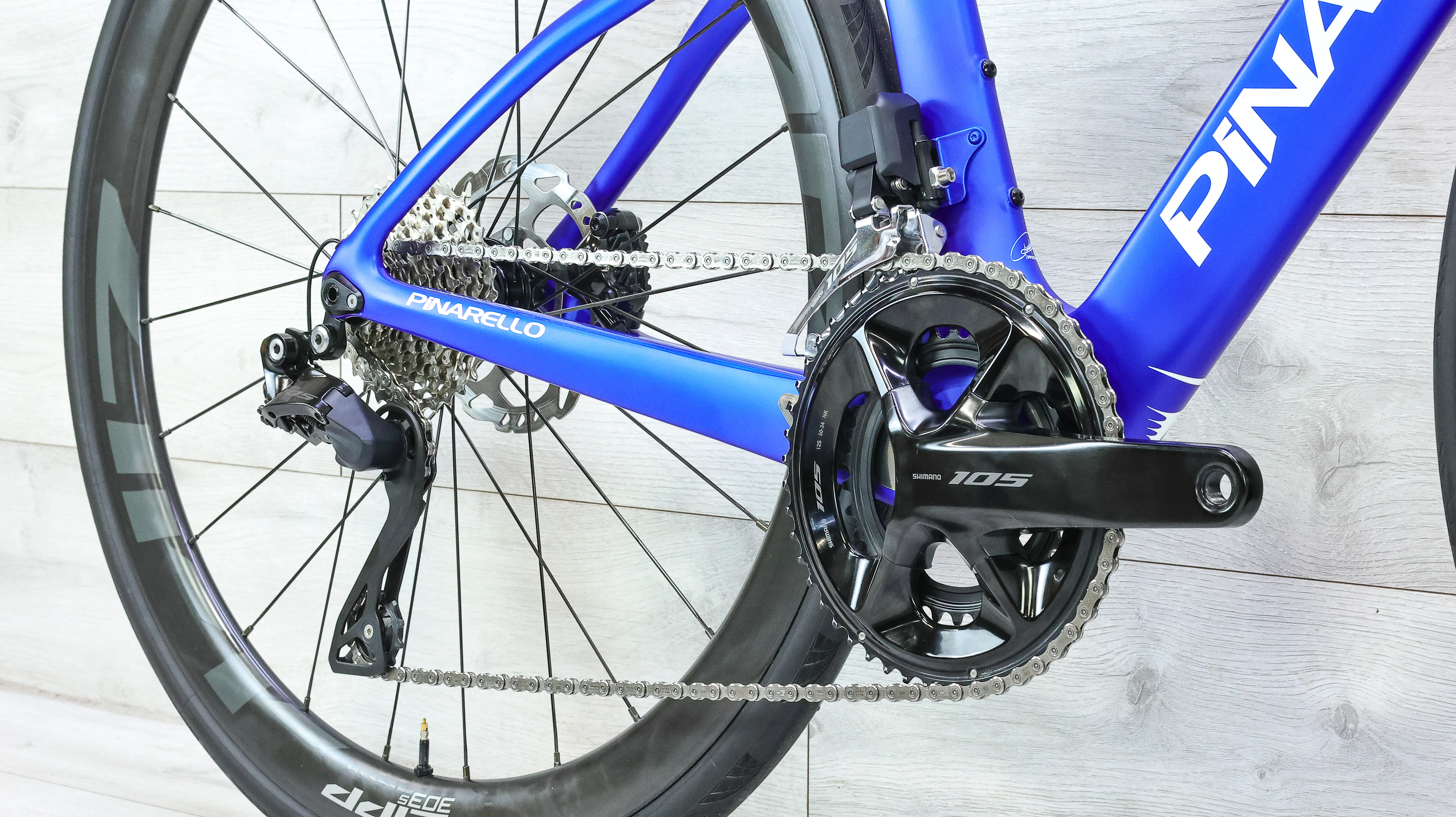 Pinarello F5 105 Di2 Road Bike - 2024, 46.5cm - Image 6
