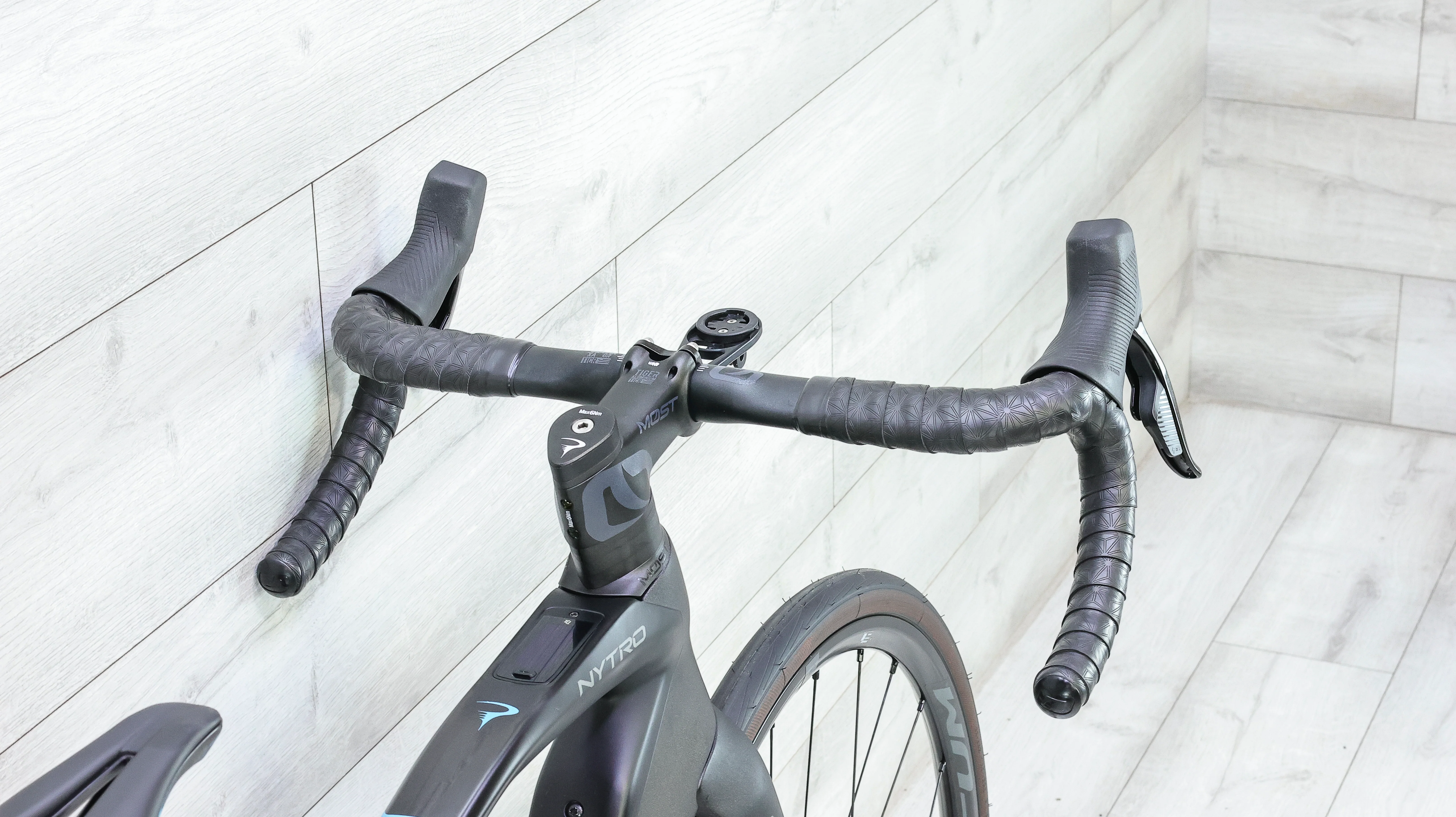 Pinarello Nytro E7 Gravel Force AXS Gravel E-Bike - 2025, 50cm - Image 8
