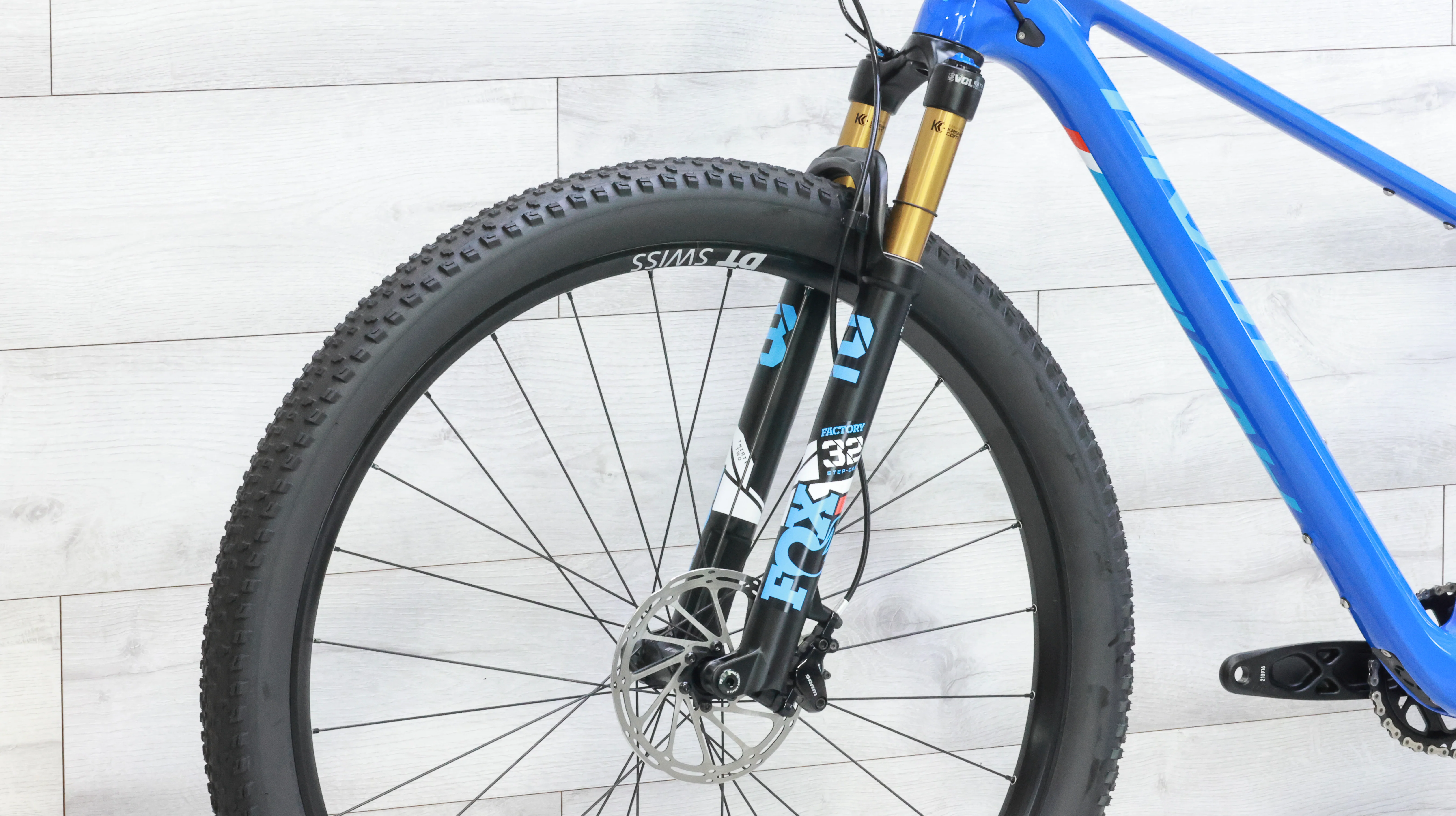 Pivot LES SL Pro GX/X01 Mountain Bike - 2024, Medium - Image 9