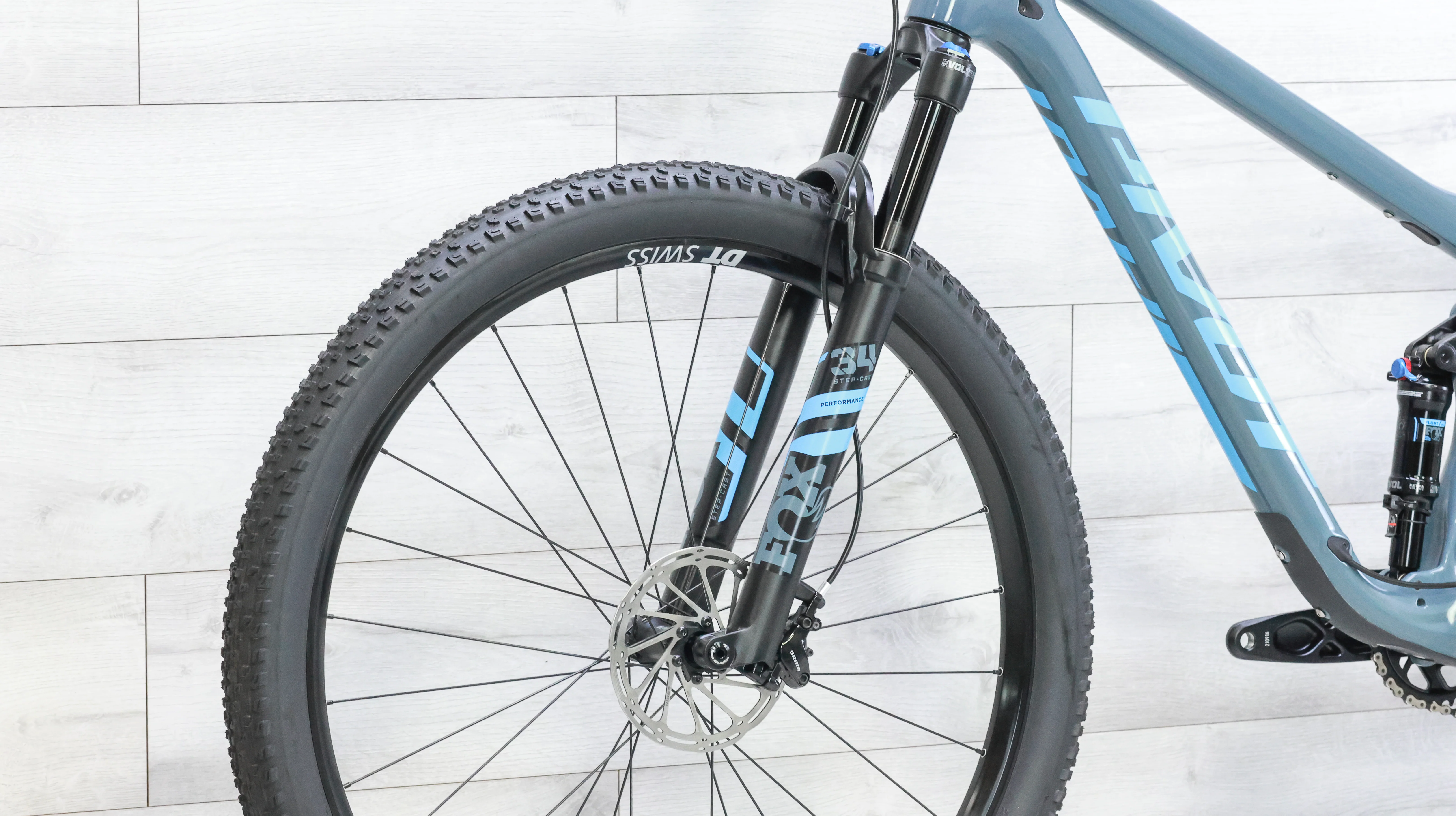 Pivot Mach 4 SL GX/X01 Mountain Bike - 2022, Large - Image 9