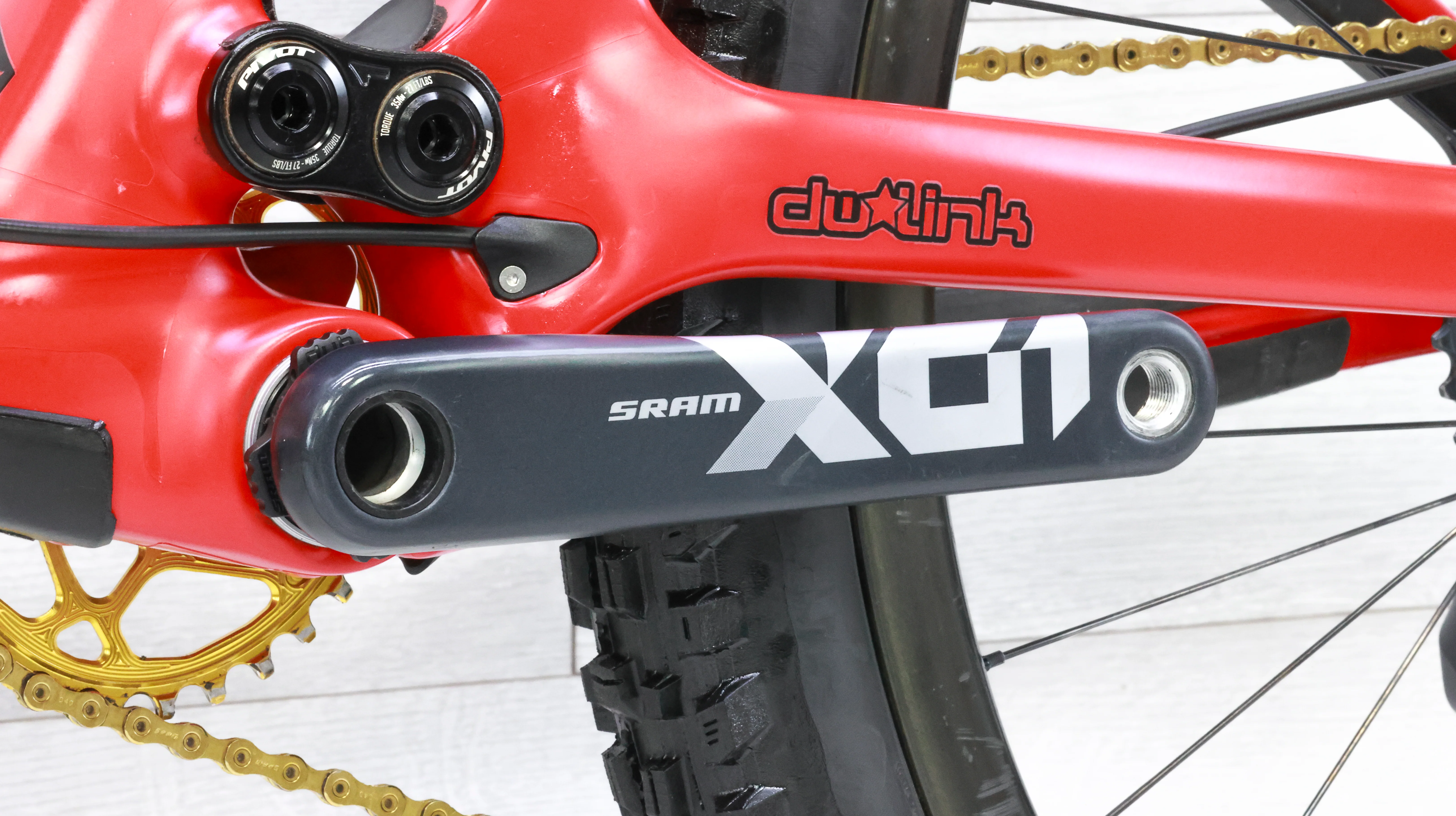 Pivot Mach 5.5 Carbon Team X01 AXS Mountain Bike - 2021, Large - Image 7