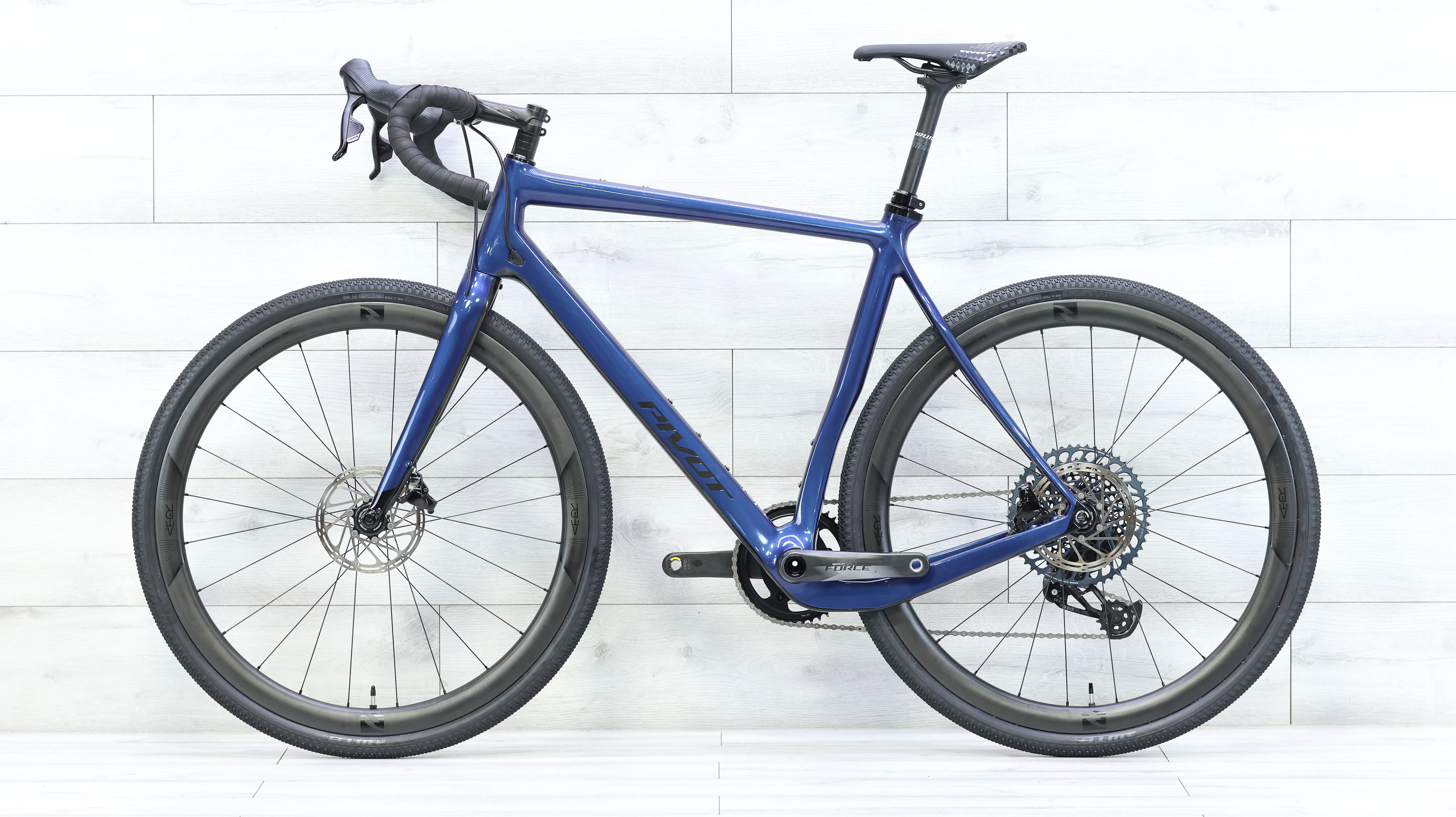 Pivot Vault Team Force X01 AXS Gravel Bike - 2024, Large - Image 2