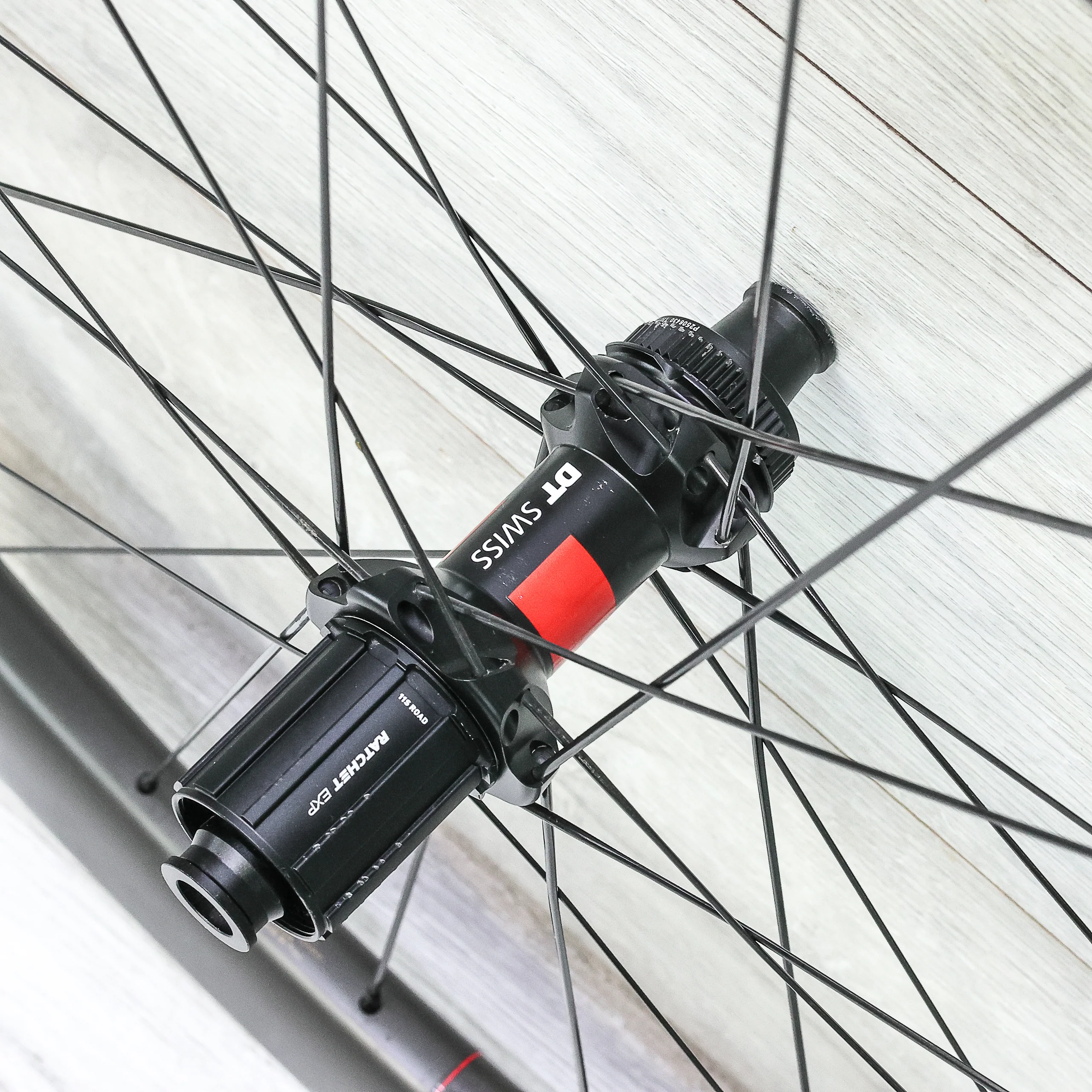 Reserve 40/44 Carbon Wheelset - 700c, Tubeless, Center Lock, HG 11 - Speed - Image 5