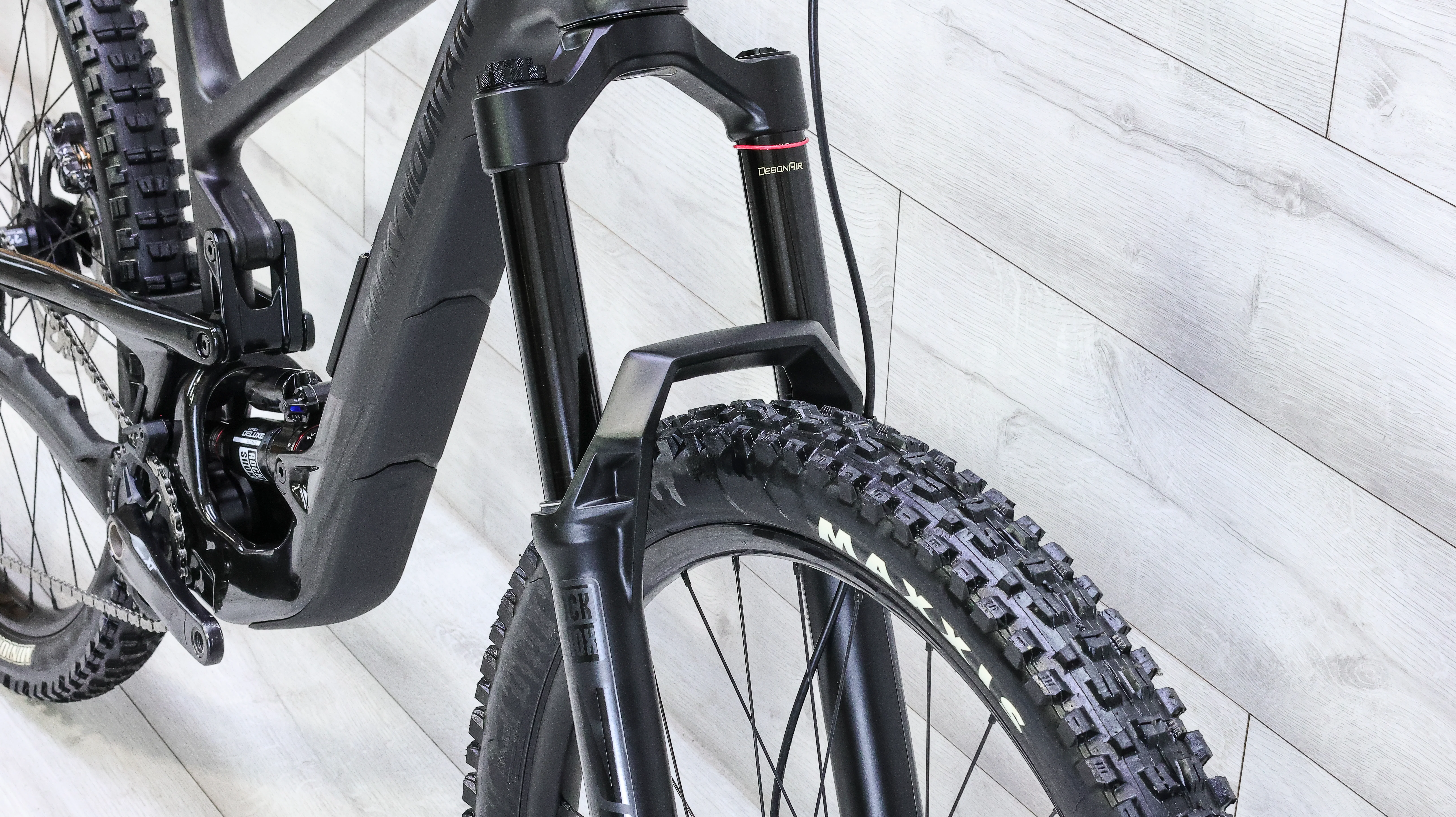 Rocky Mountain Altitude Carbon 70 Mountain Bike - 2024, Medium - Image 8