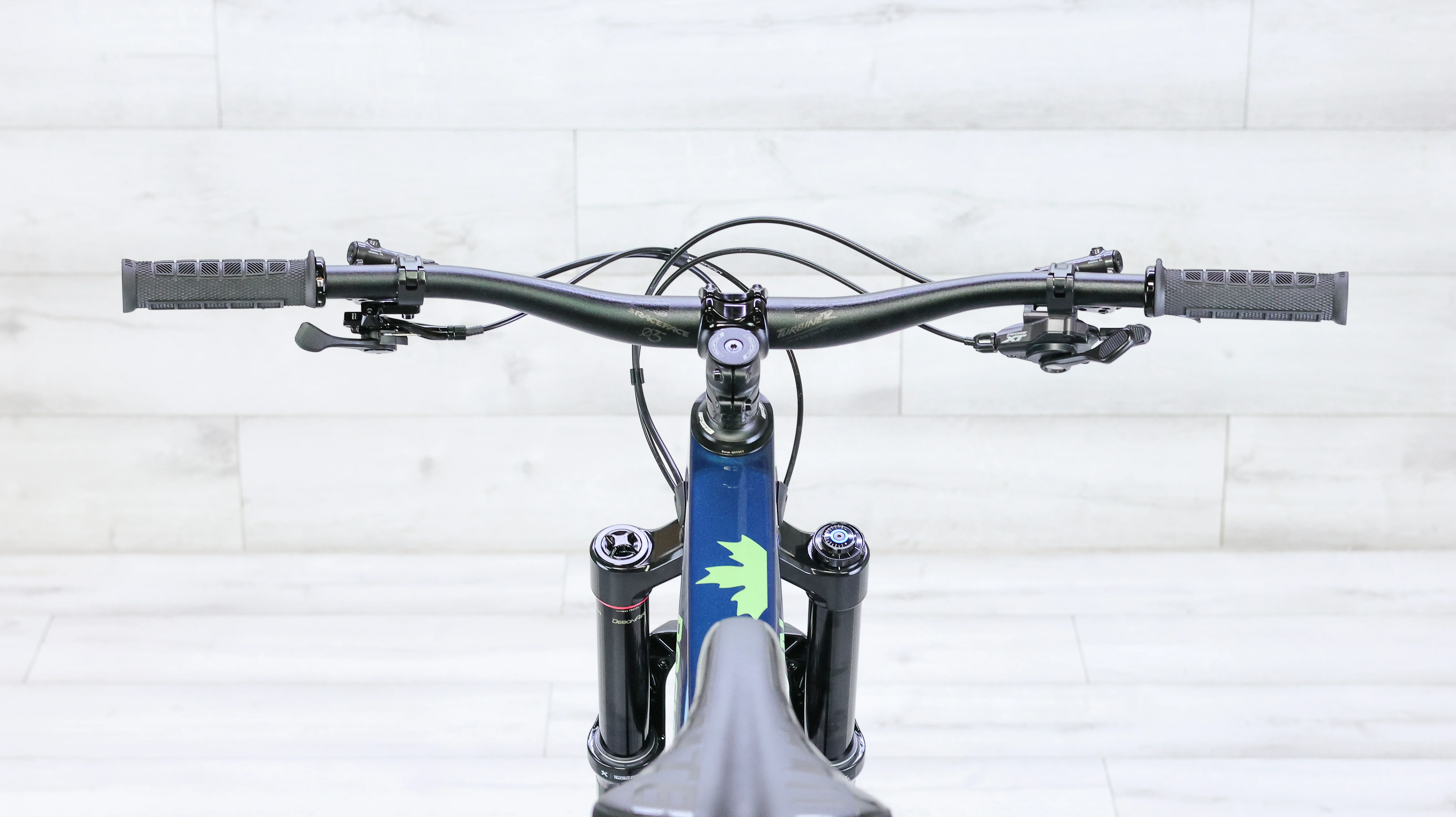 Rocky Mountain Altitude Carbon 70 Mountain Bike - 2024, Medium - Image 12