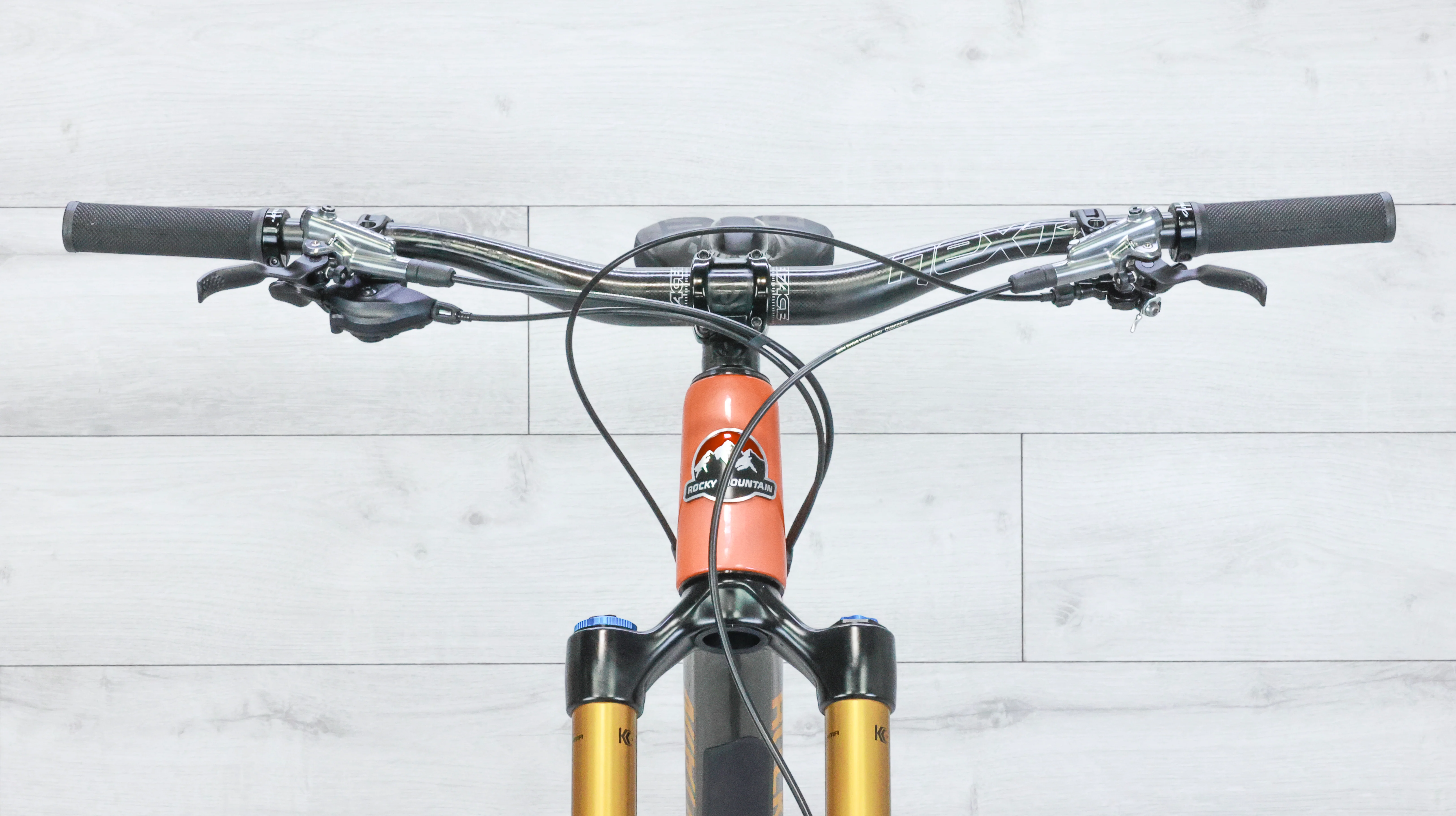 Rocky Mountain Altitude Carbon 90 Rally Edition Mountain Bike - 2022, X-Large - Image 12