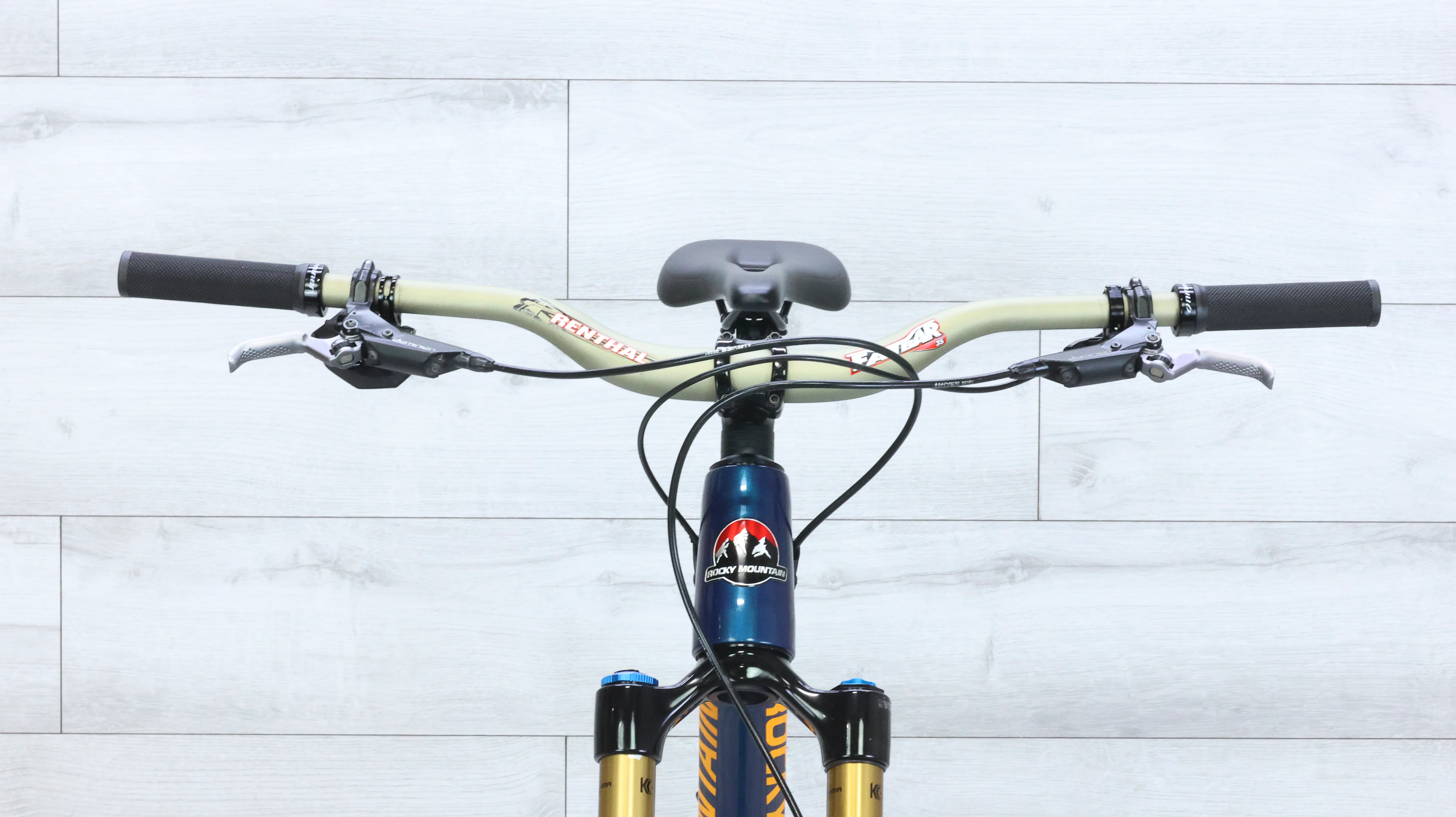 Rocky Mountain Altitude Carbon AXS Mountain Bike - 2019, Medium - Image 12
