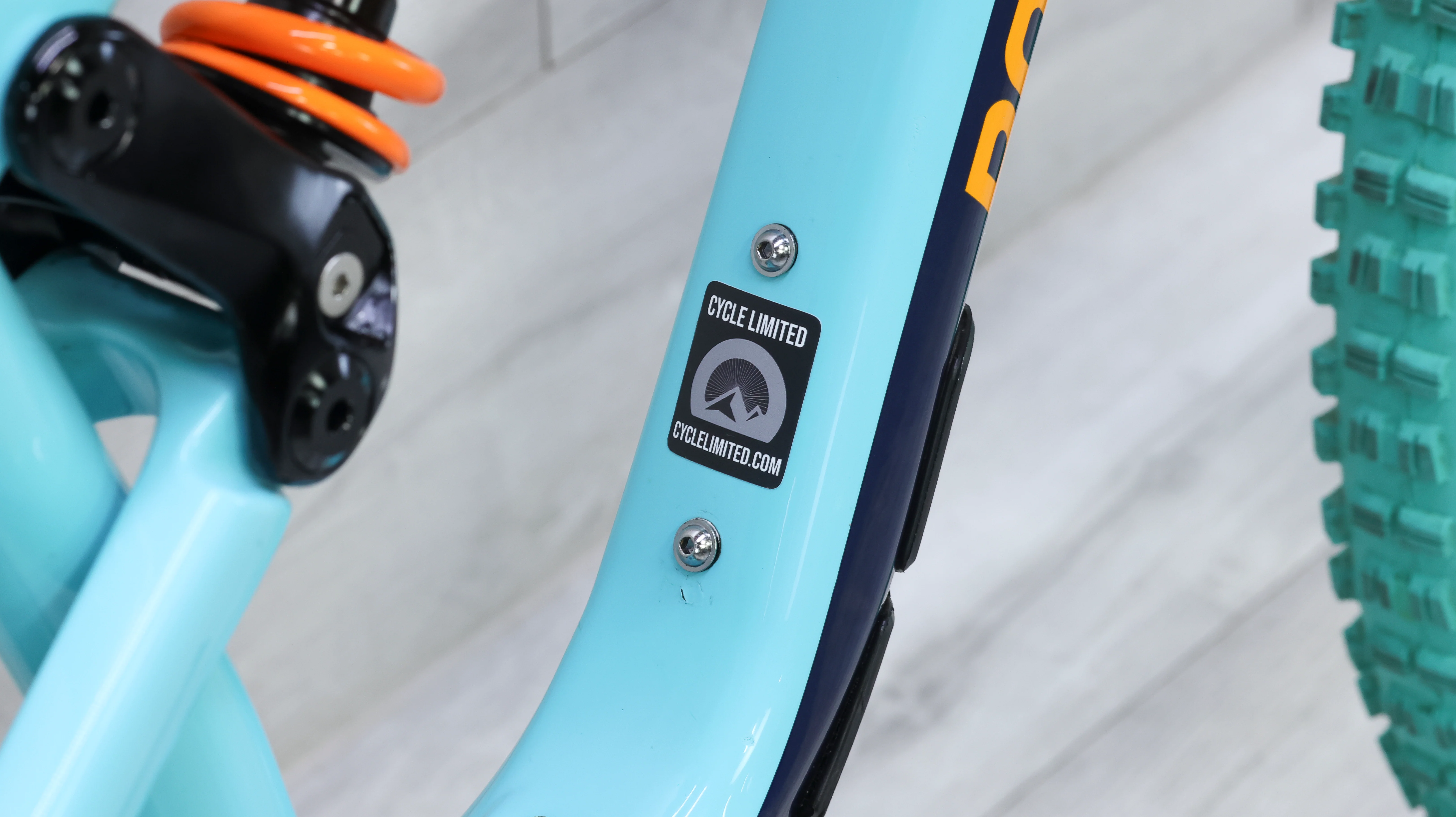 Rocky Mountain Altitude Carbon AXS Mountain Bike - 2019, Medium - Image 3