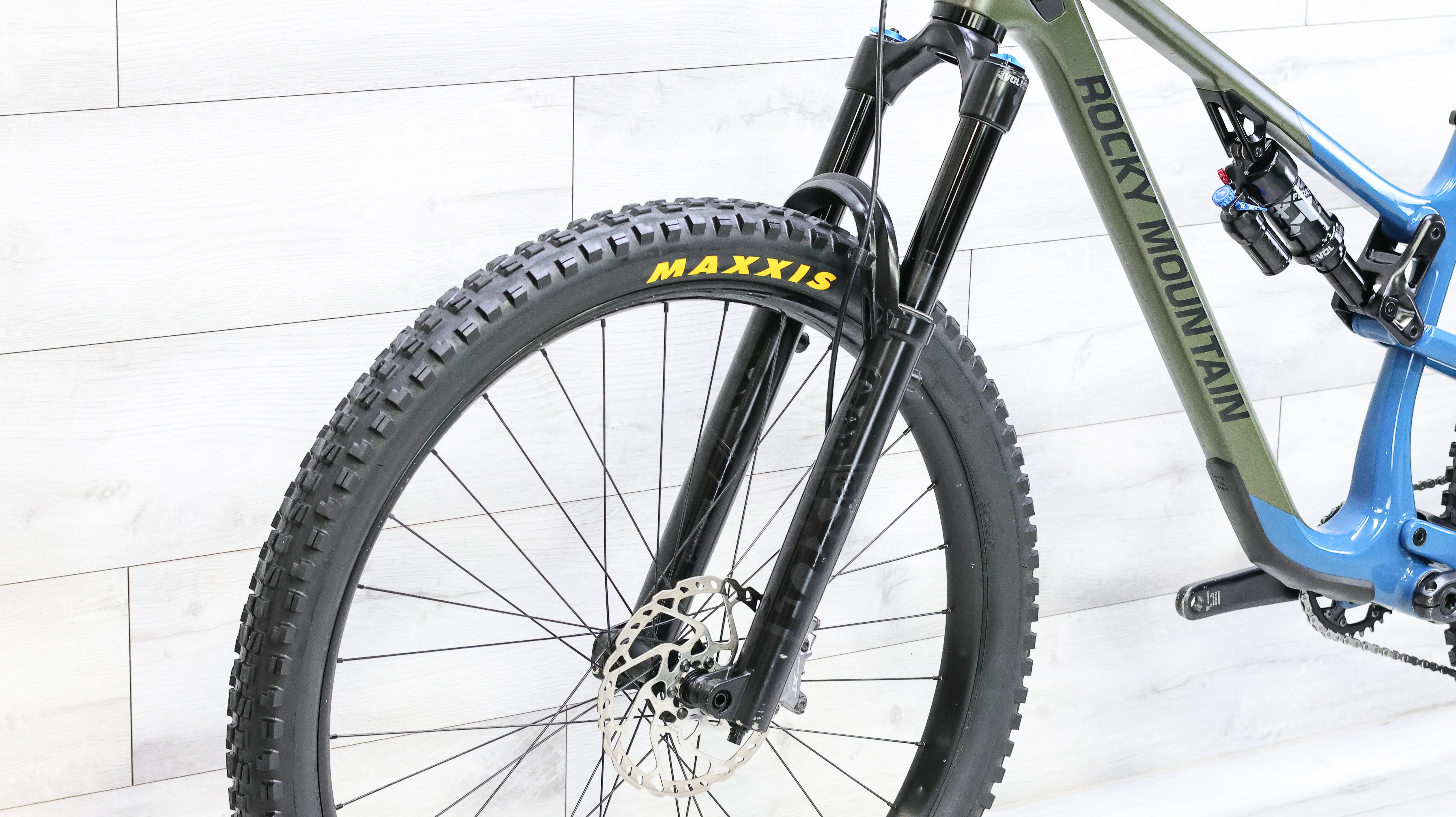 Rocky Mountain Instinct Carbon 70 Mountain Bike - 2022, Medium - Image 9