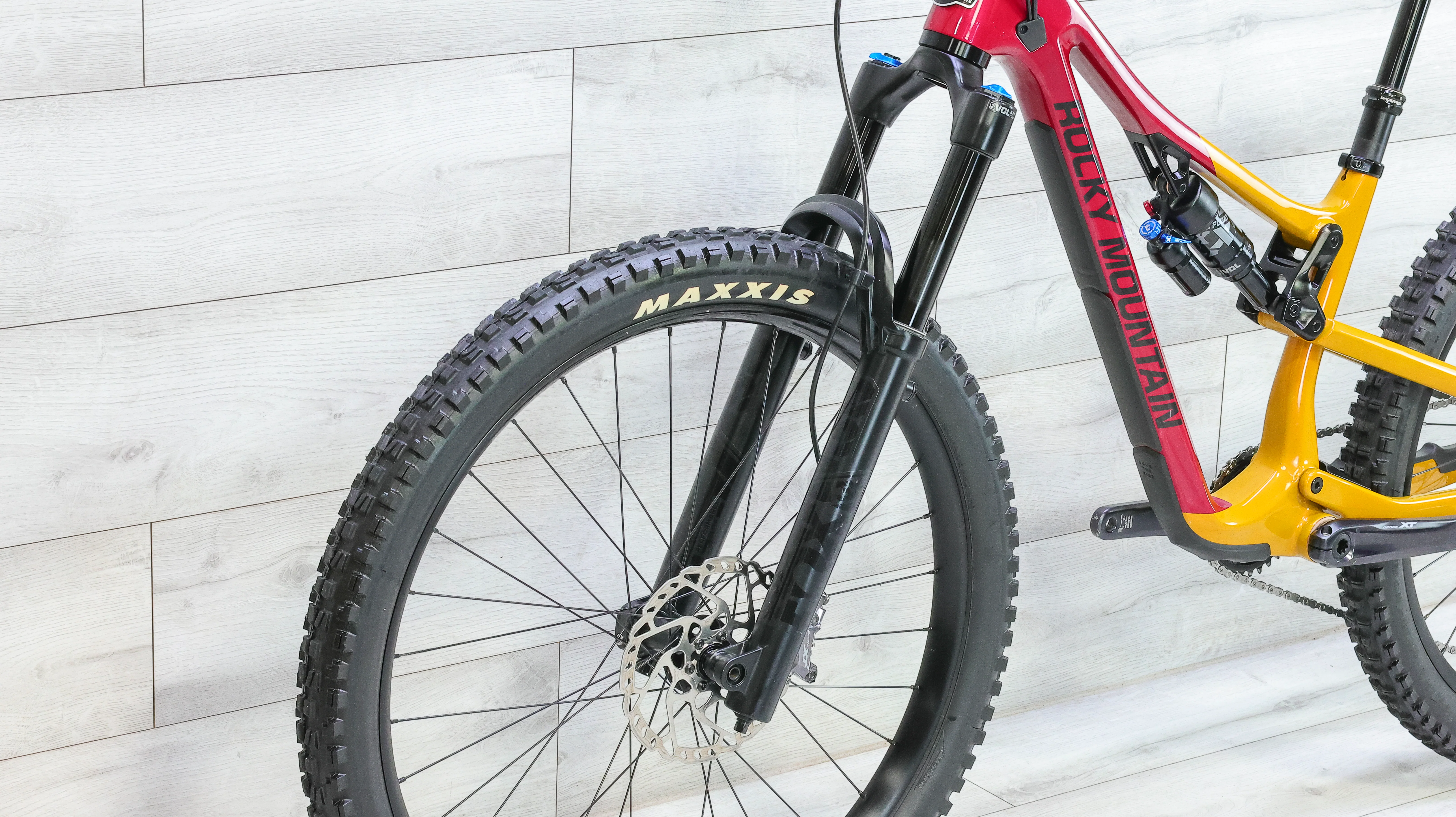 Rocky Mountain Instinct Carbon 70 Mountain Bike - 2023, X-Small - Image 9