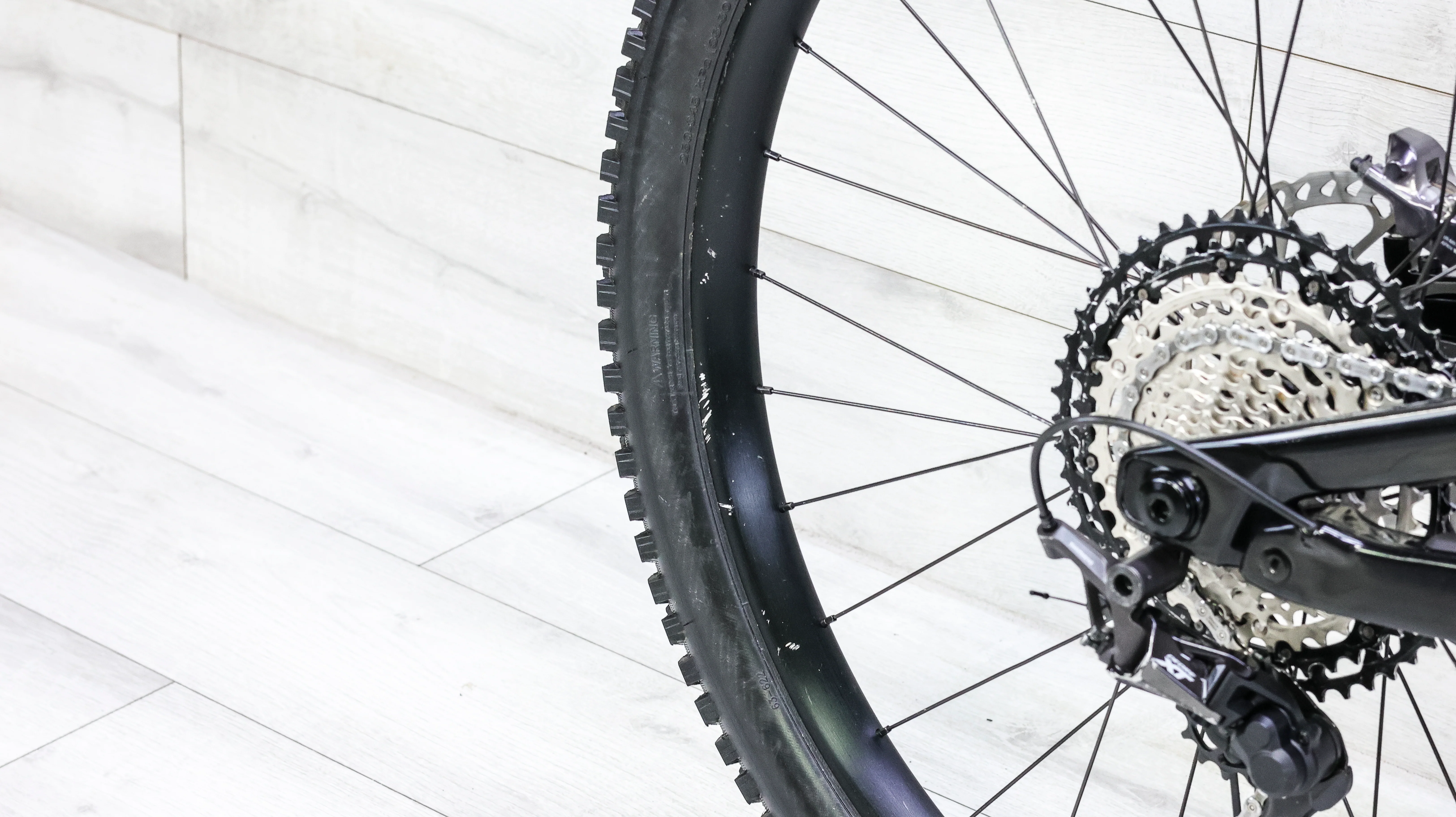 Rocky Mountain Instinct Powerplay Carbon 70 Mountain E-Bike - 2023, Medium - Image 17