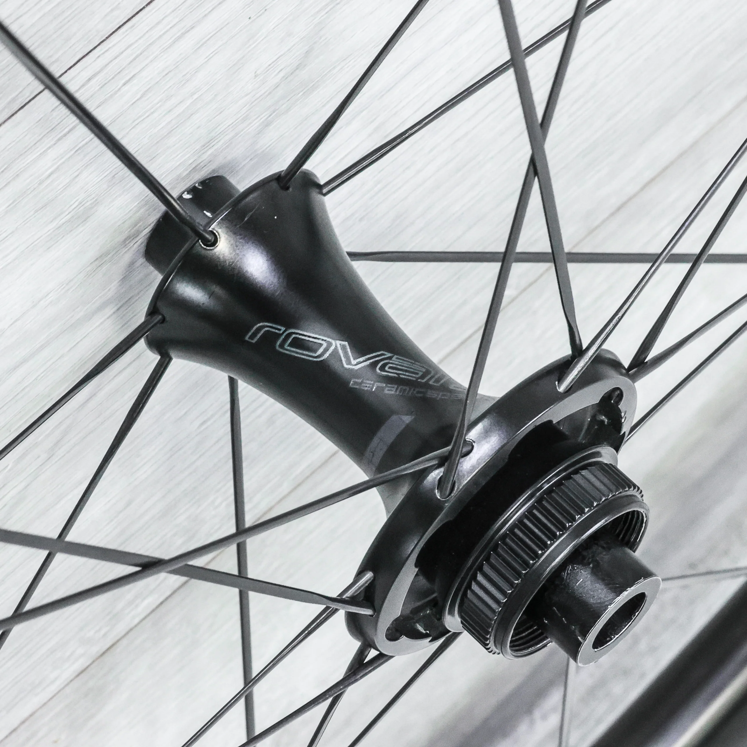 Roval Rapide CLX 50 Carbon Disc Wheelset β 700c, Tubeless, Center Lock, HG 11-Speed - Image 5