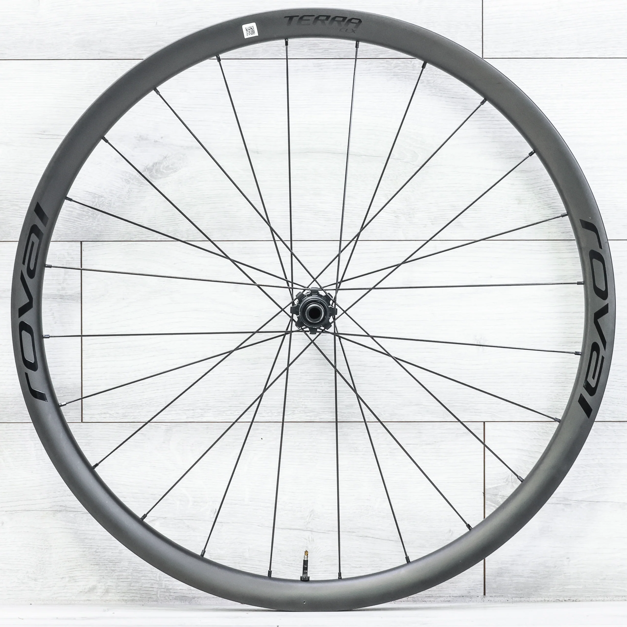 Roval Terra CLX II Carbon Disc Wheelset – 700c, Center Lock, Tubeless, XDR, 12-Speed - Image 2