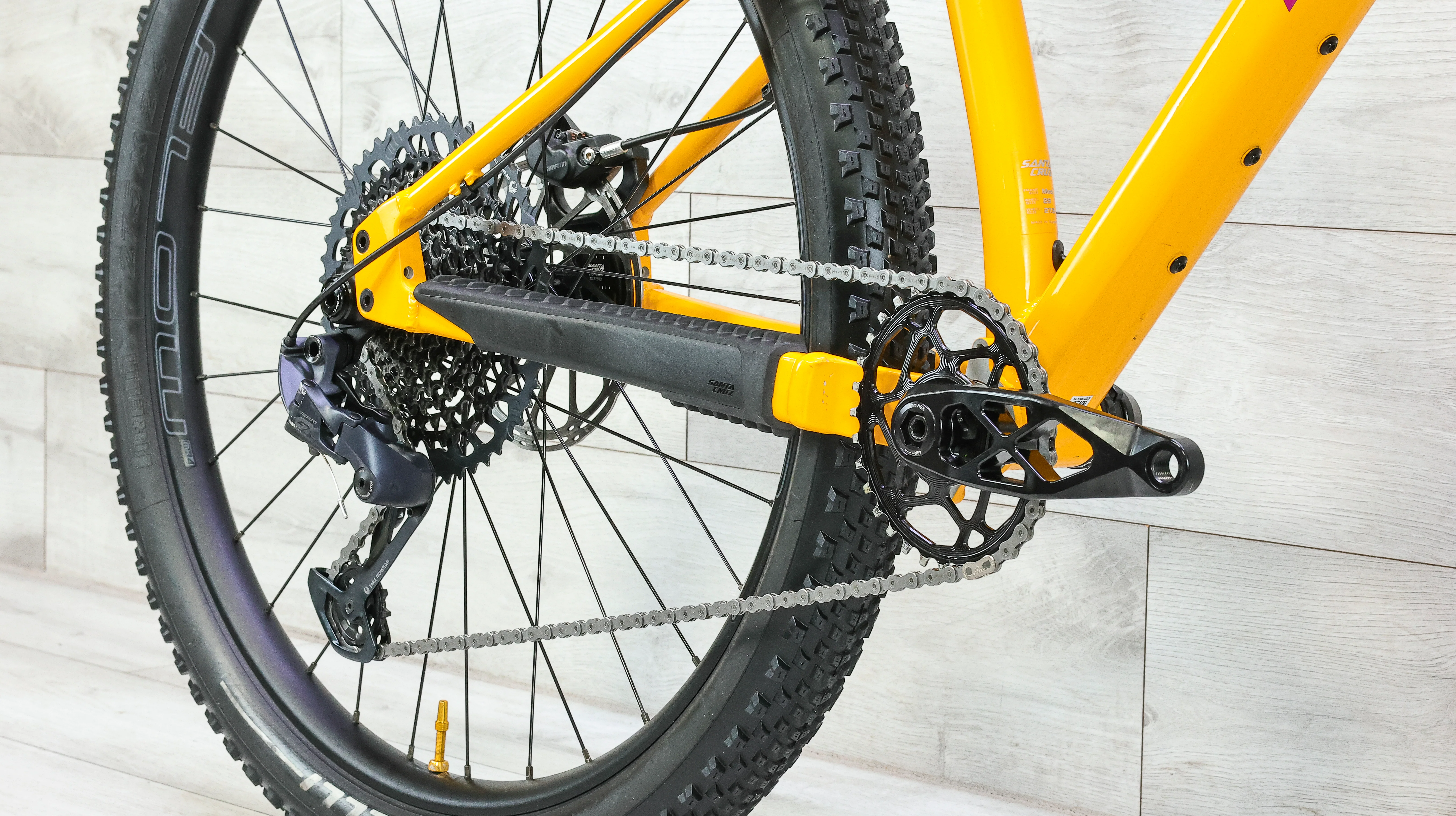 Santa Cruz Chameleon S AL MX Mountain Bike - 2022, Medium - Image 6