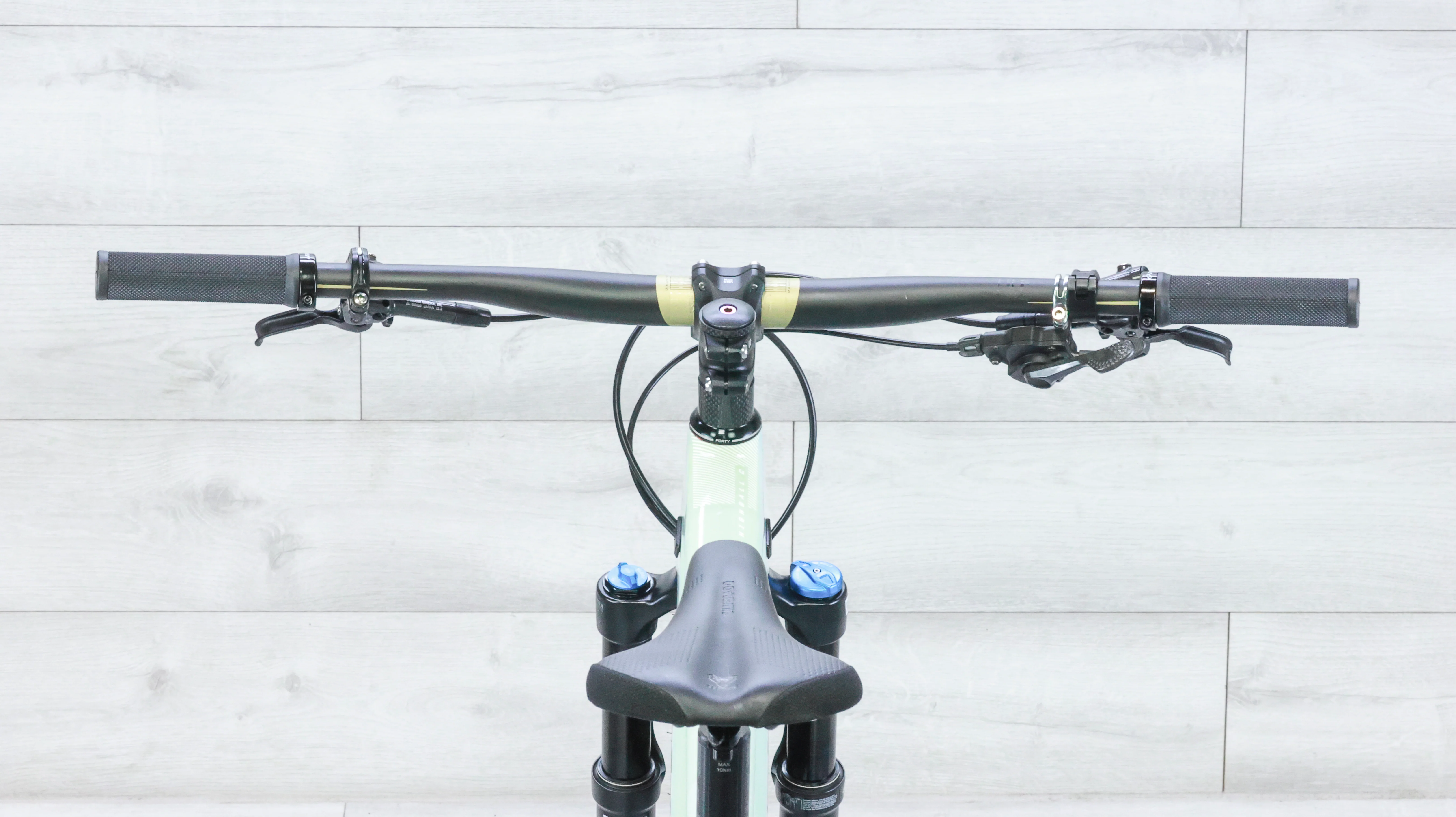 Santa Cruz Highball C Mountain Bike - 2019, Large - Image 11