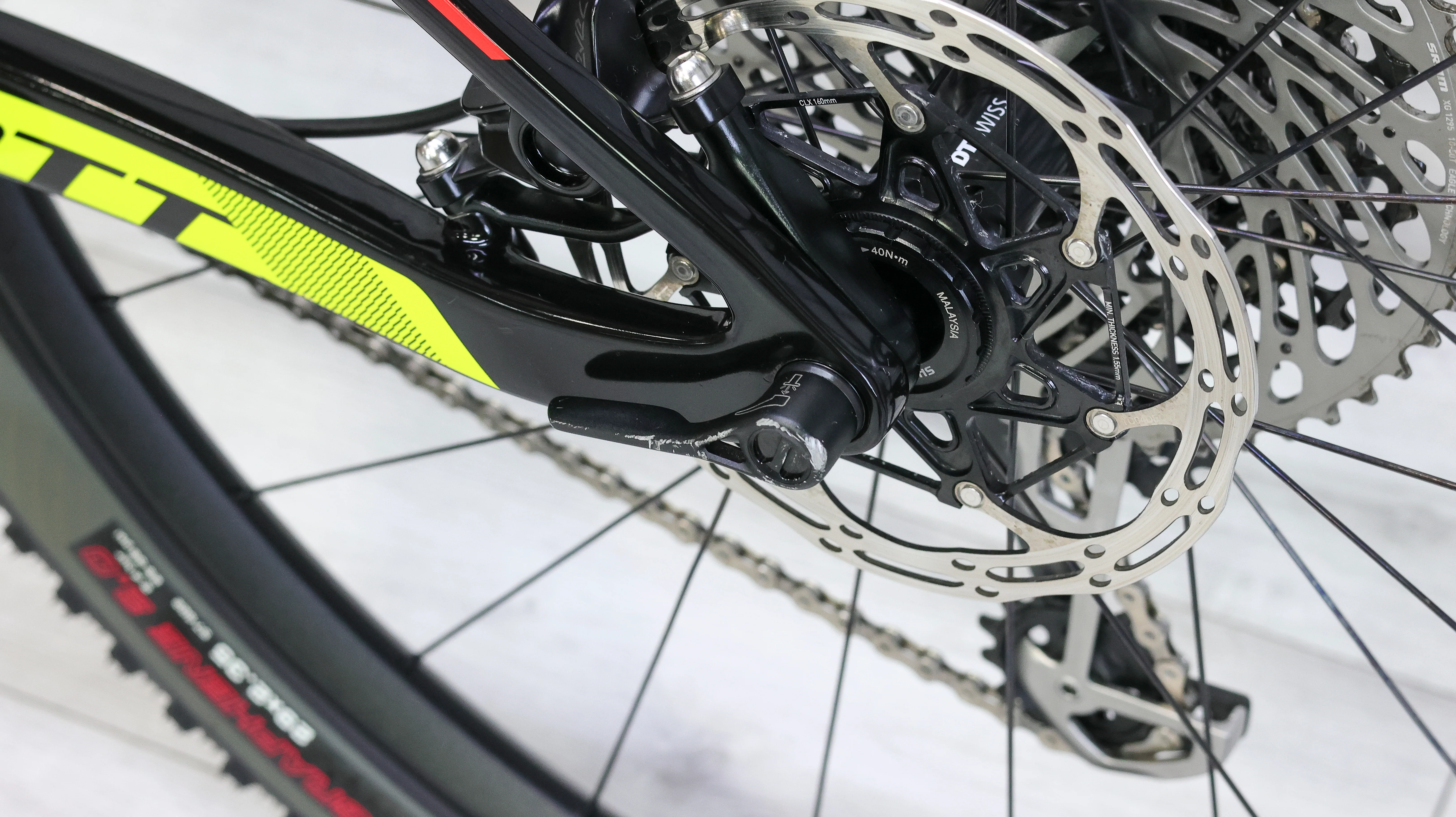 Scott Spark RC 900 World Cup Mountain Bike - 2018, Medium - Image 17