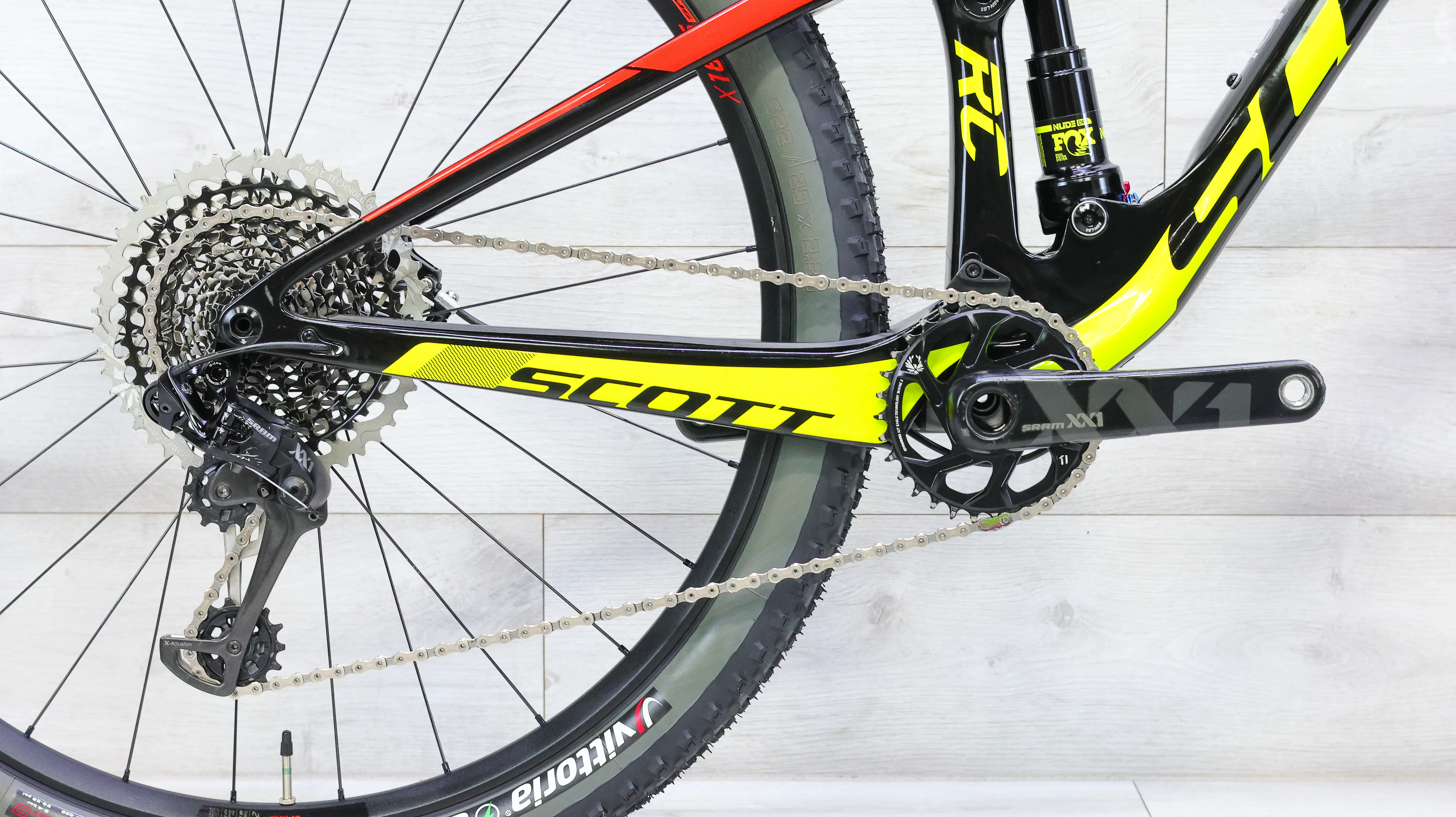 Scott Spark RC 900 World Cup Mountain Bike - 2018, Medium - Image 5