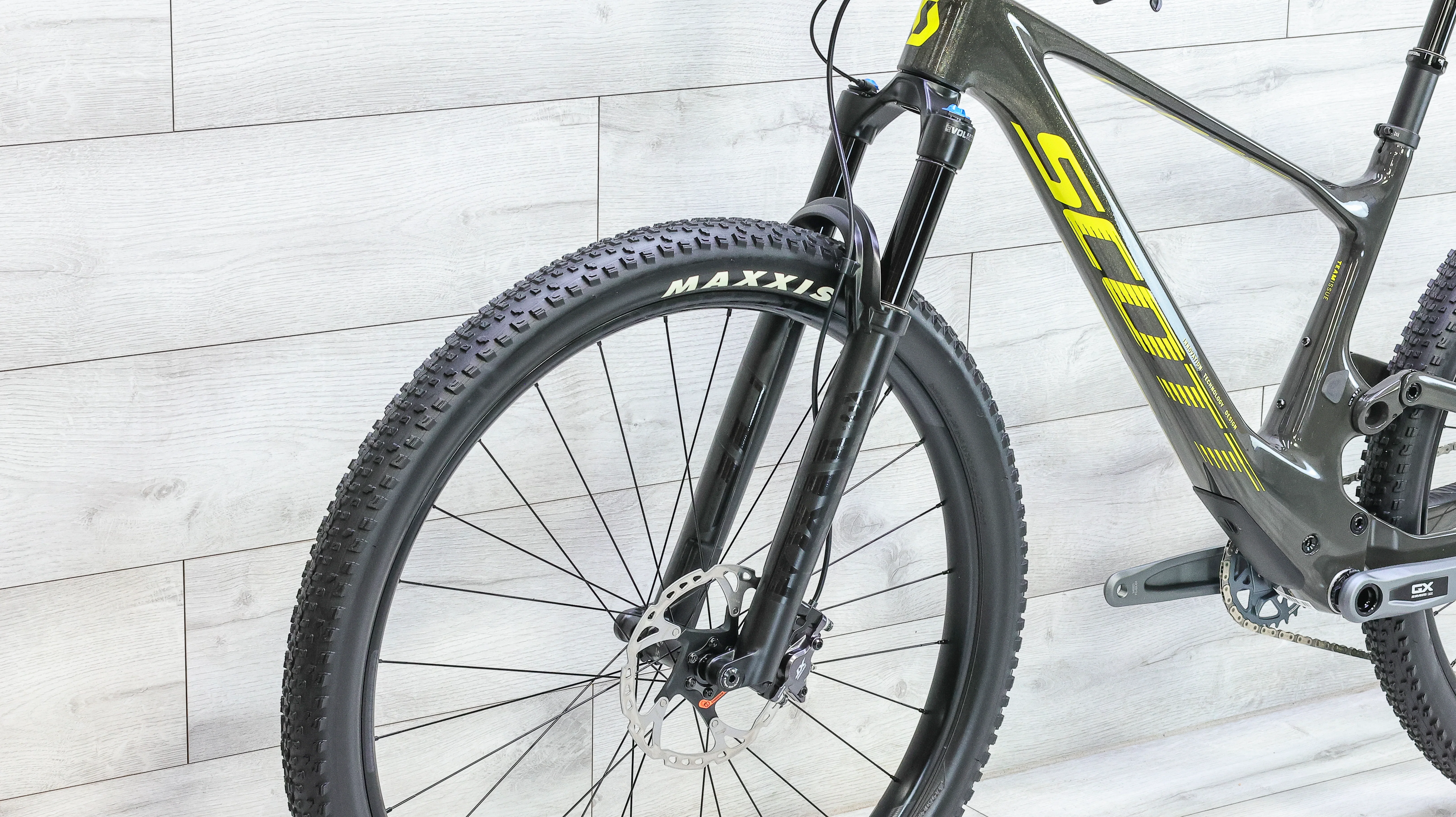 Scott Spark RC Team Issue TR Mountain Bike - 2023, Medium - Image 9