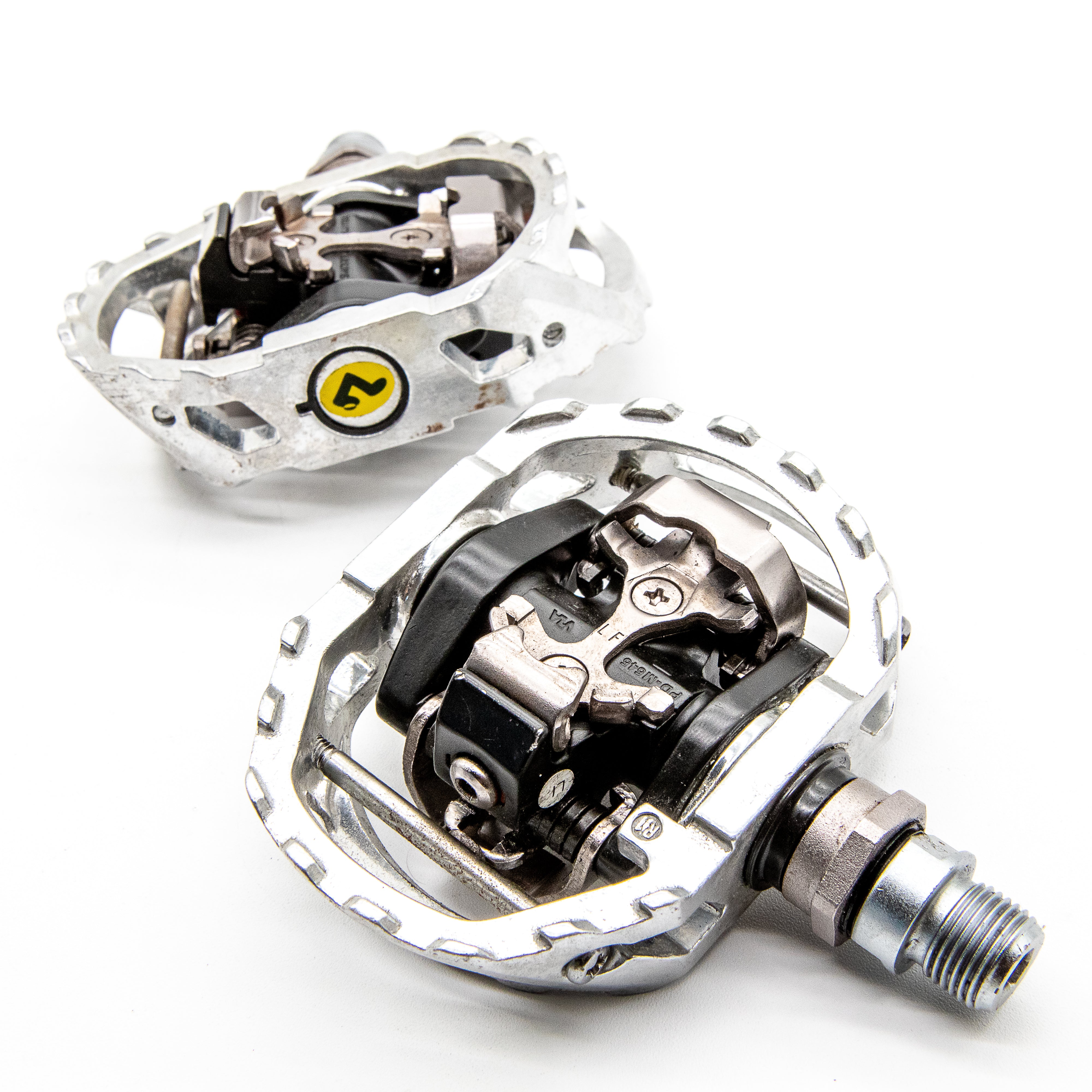 Shimano PD-M545 Clipless Platform Pedals 600g - Image 3