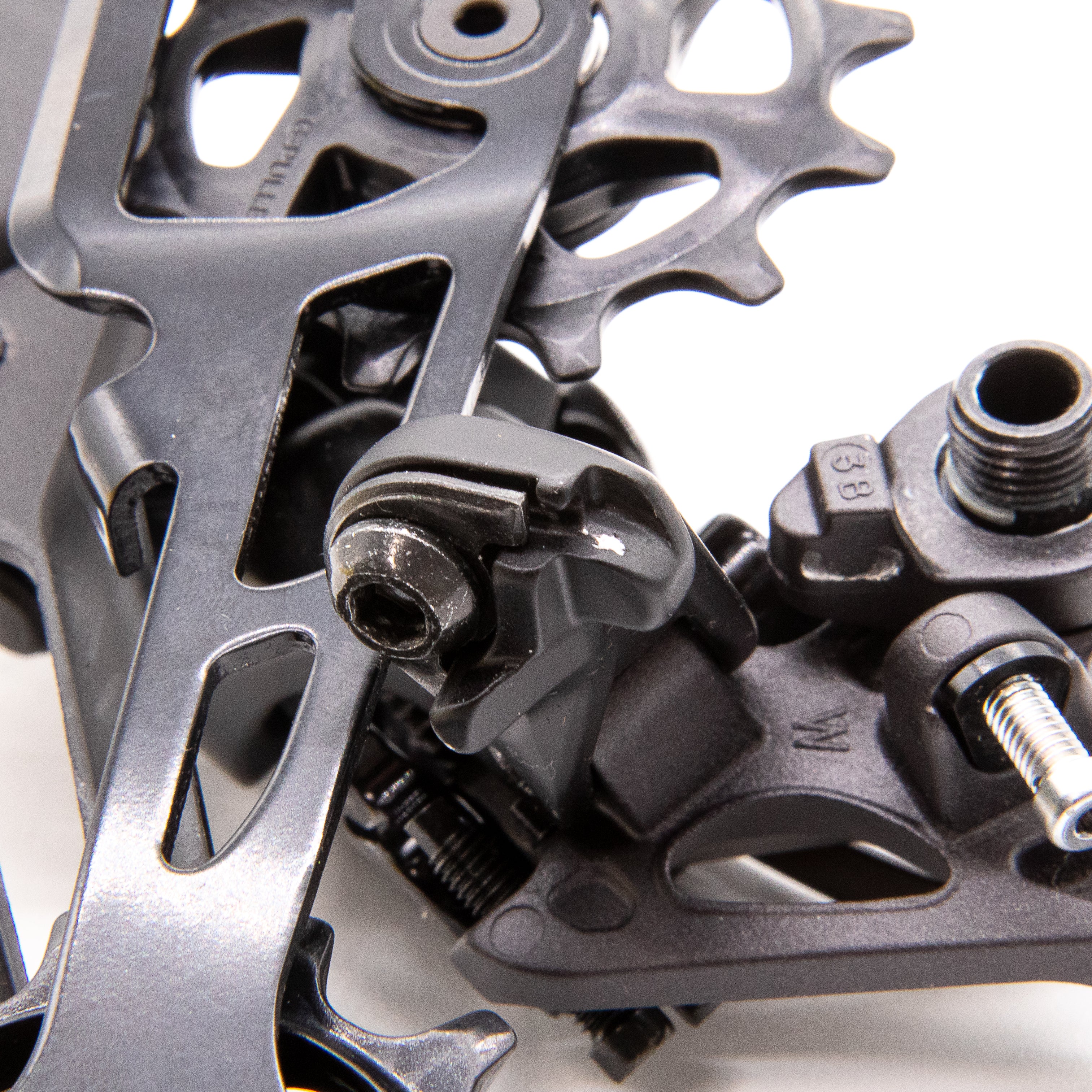 Shimano XT RD-M8100-SGS 12 Speed Rear Derailleur - Image 4