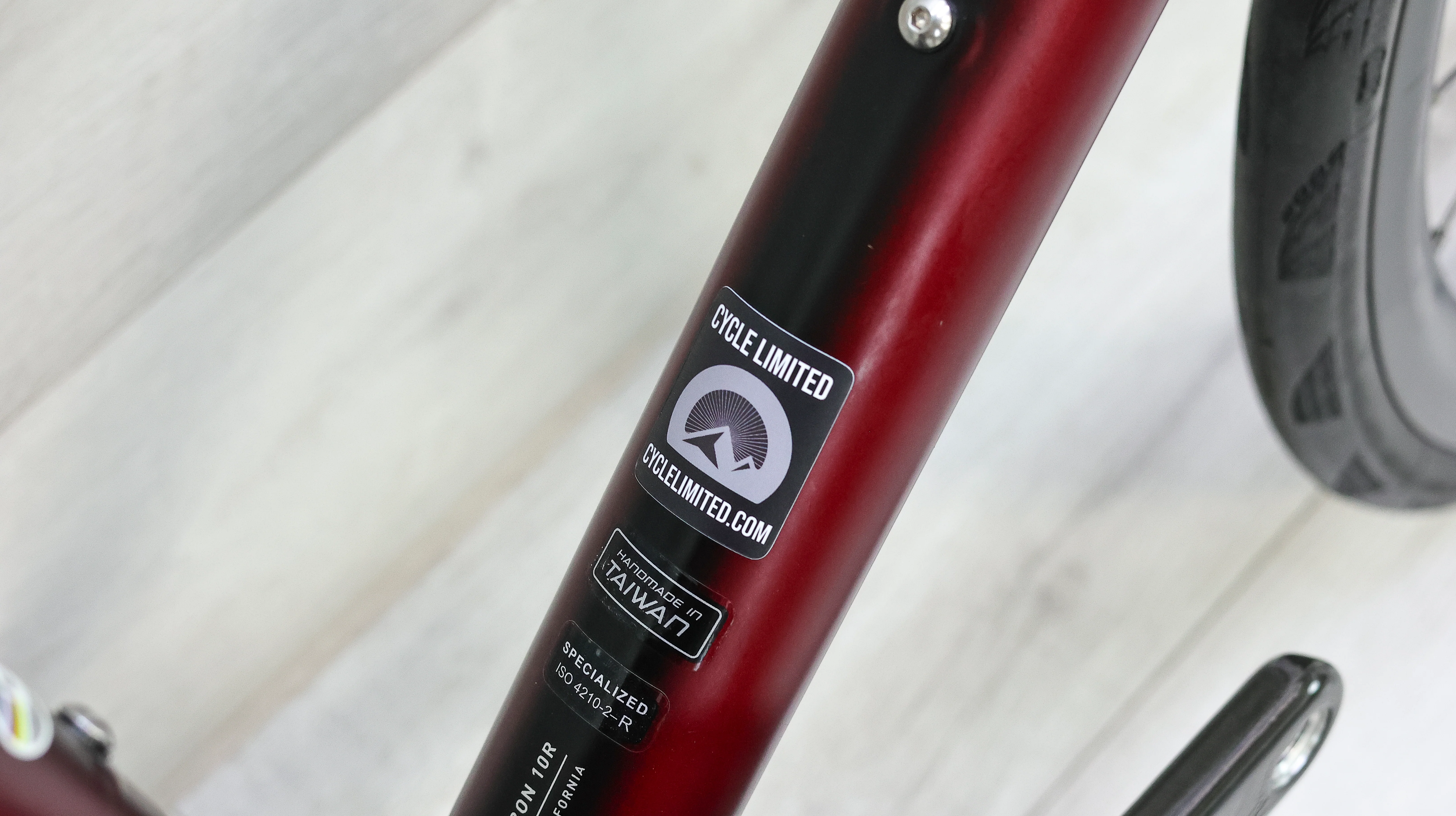 Specialized Aethos Pro SRAM Force eTap AXS Road Bike - 2022, 56cm - Image 3