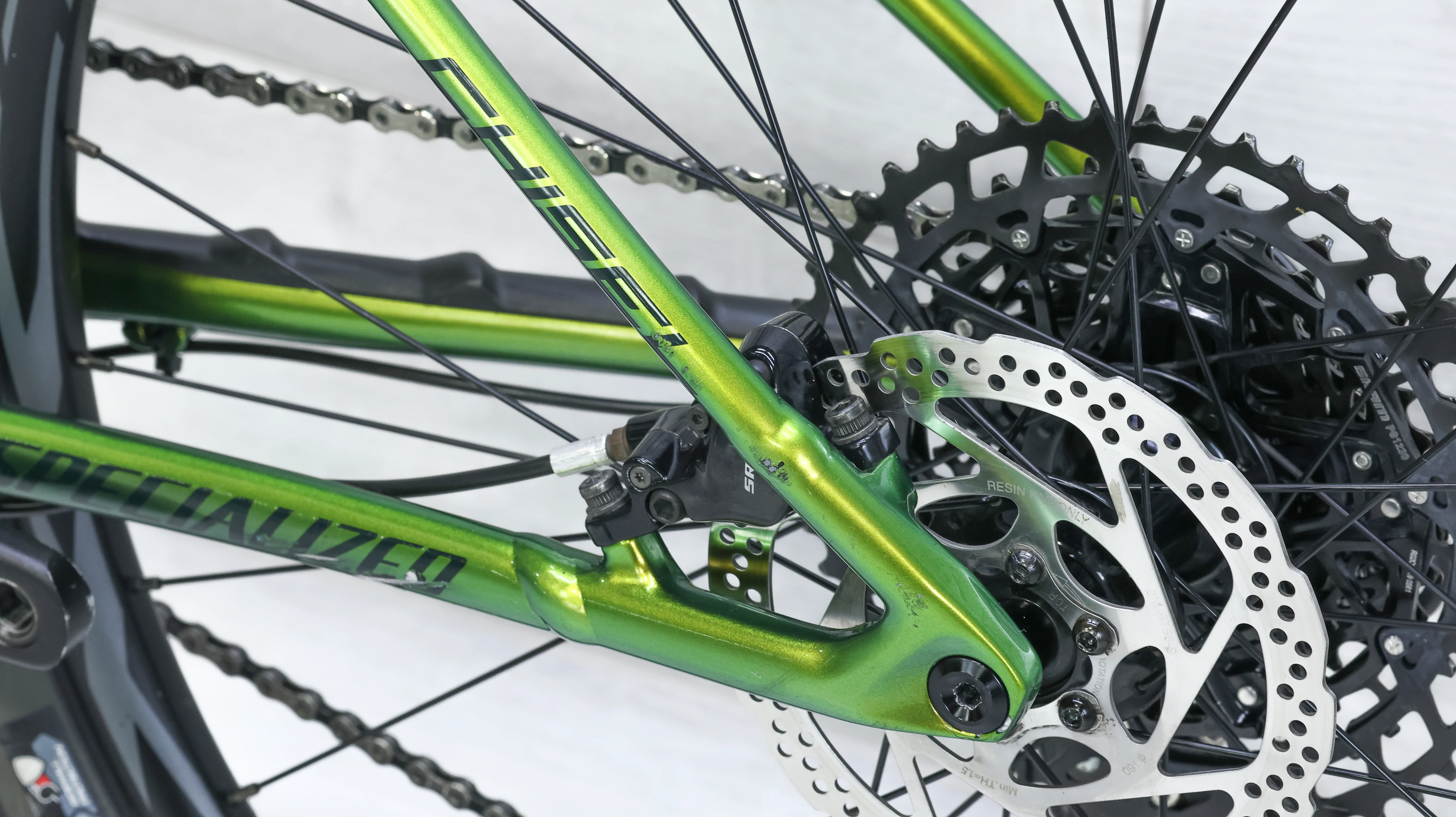 Specialized Chisel Mountain Bike - 2021, Medium - Image 12