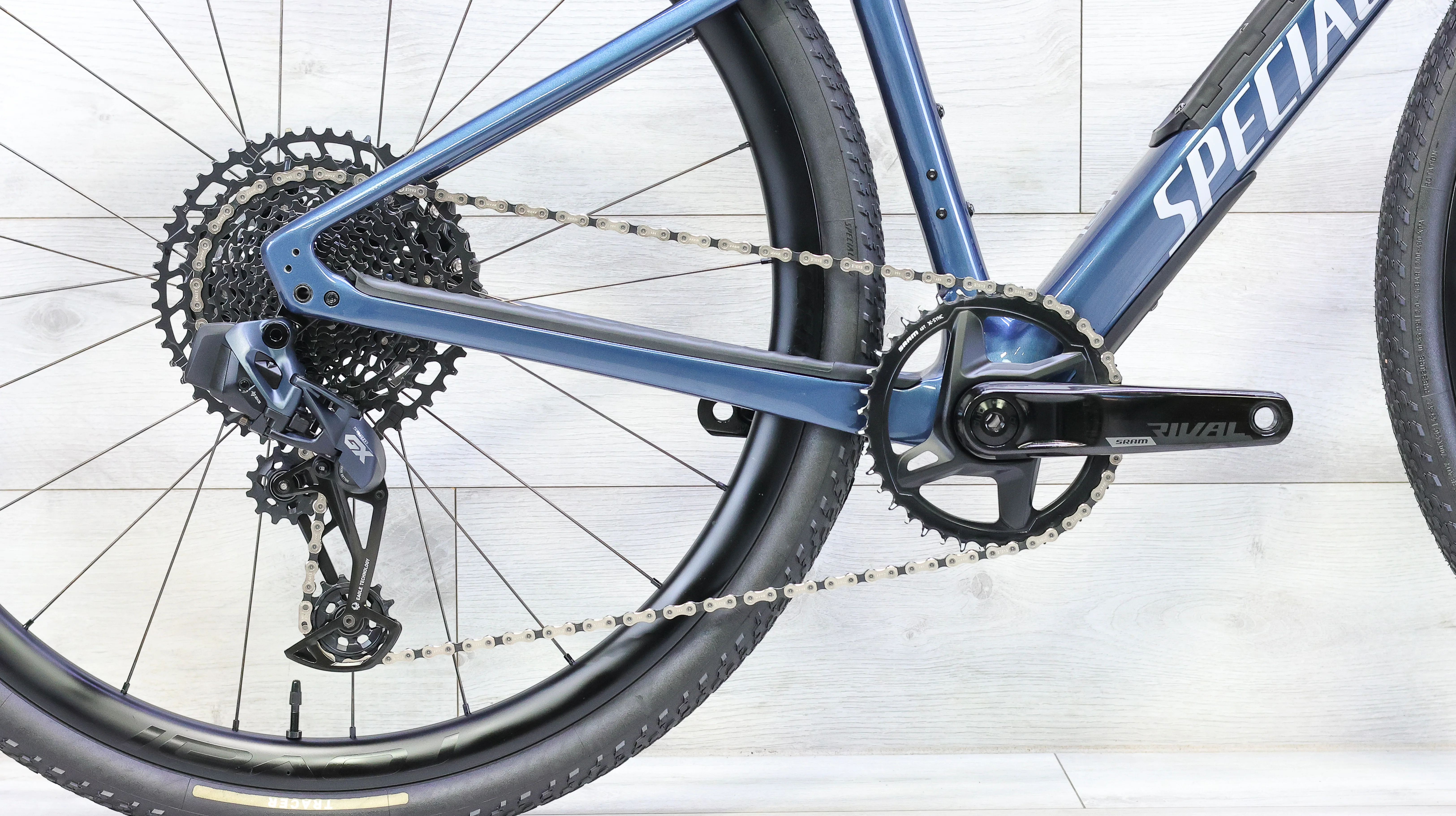 Specialized Diverge Expert Carbon Gravel Bike - 2025, 49cm - Image 5