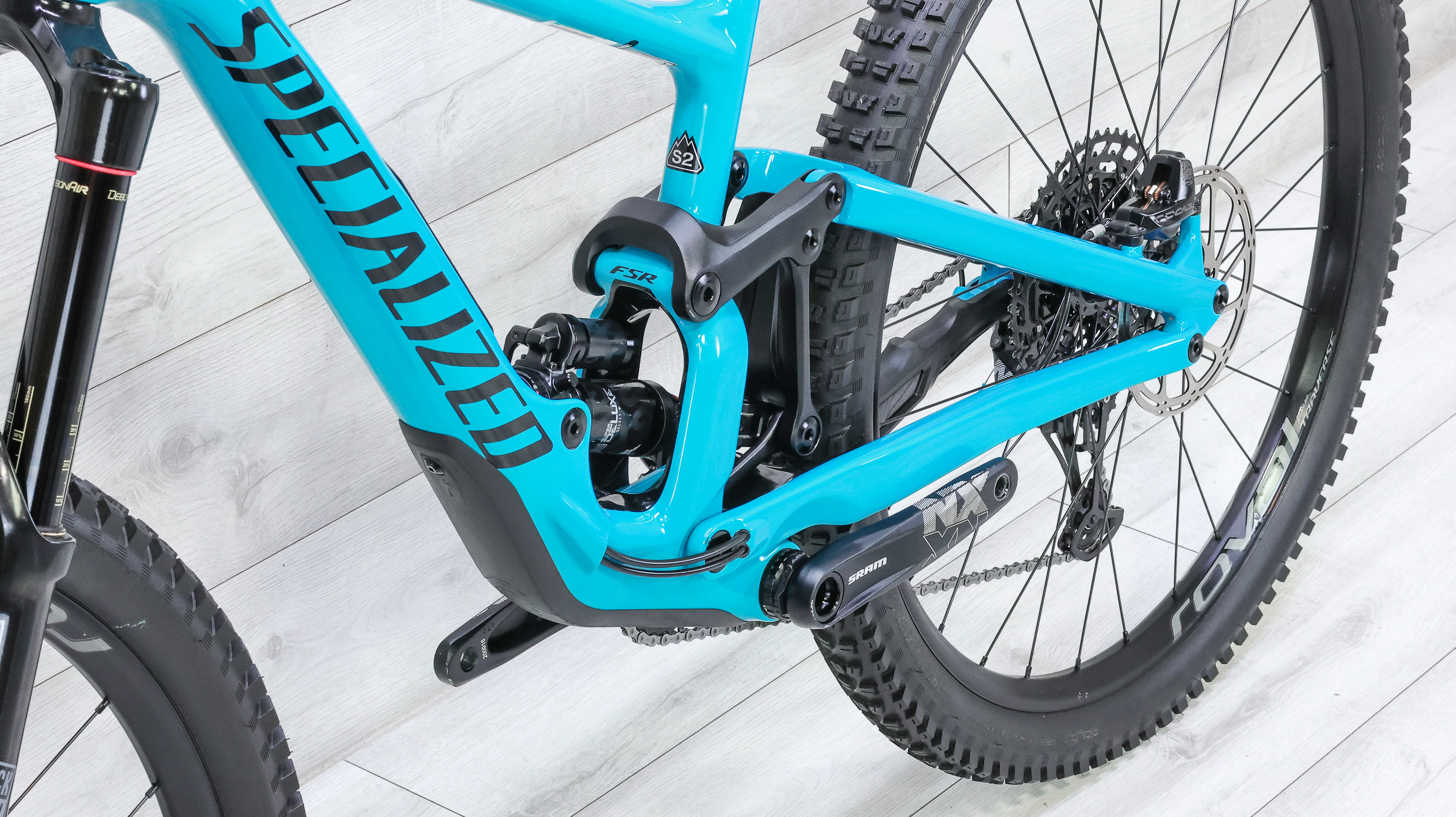Specialized Enduro Comp Mountain Bike - 2020, Small (S2) - Image 9