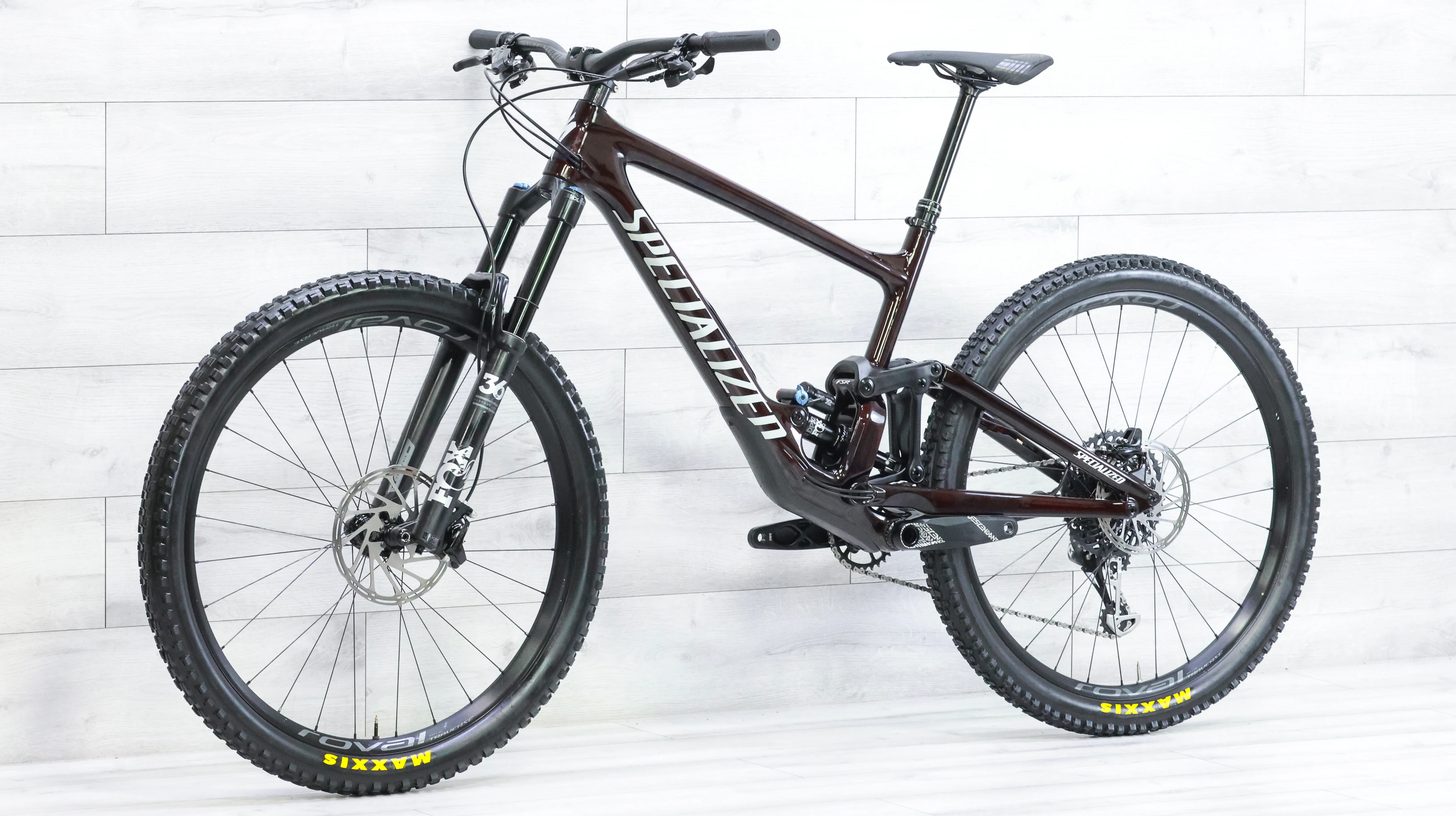 Specialized Enduro Expert Mountain Bike - 2020, X-Large (S5) - Image 4