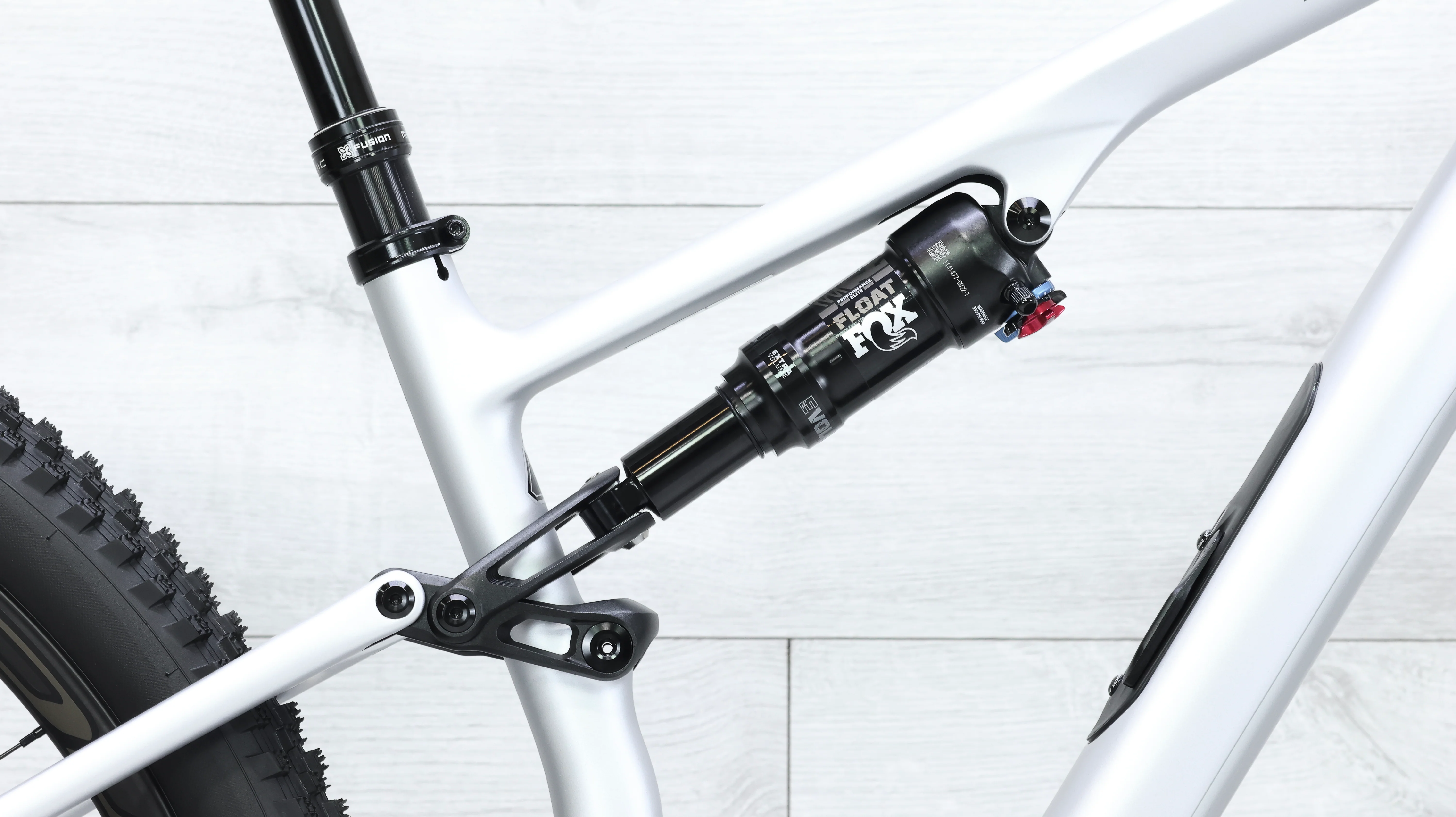 Specialized Epic 8 EVO Expert Mountain Bike - 2025, Medium - Image 10