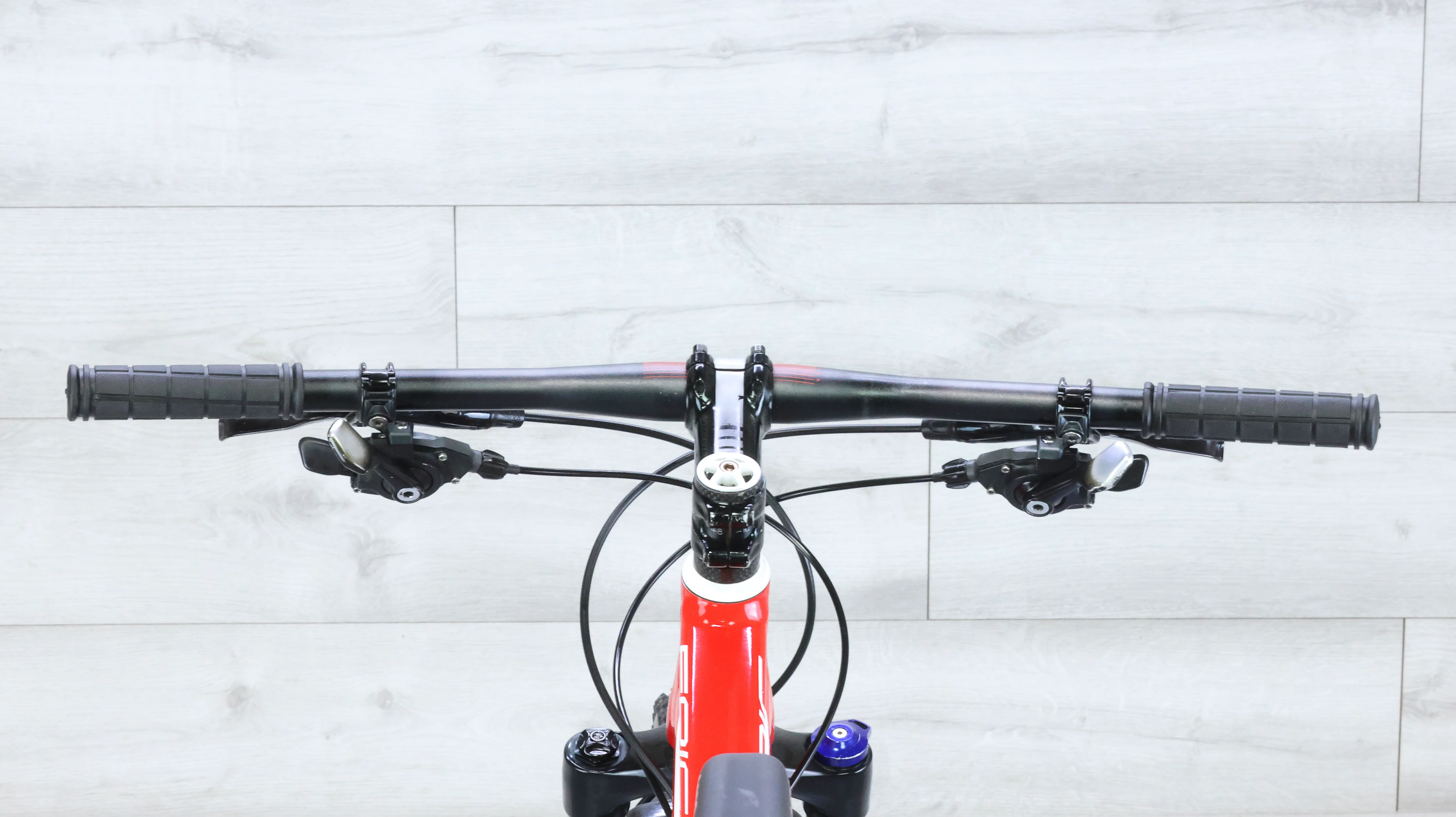 Specialized Epic Comp Mountain Bike - 2012, Medium - Image 13