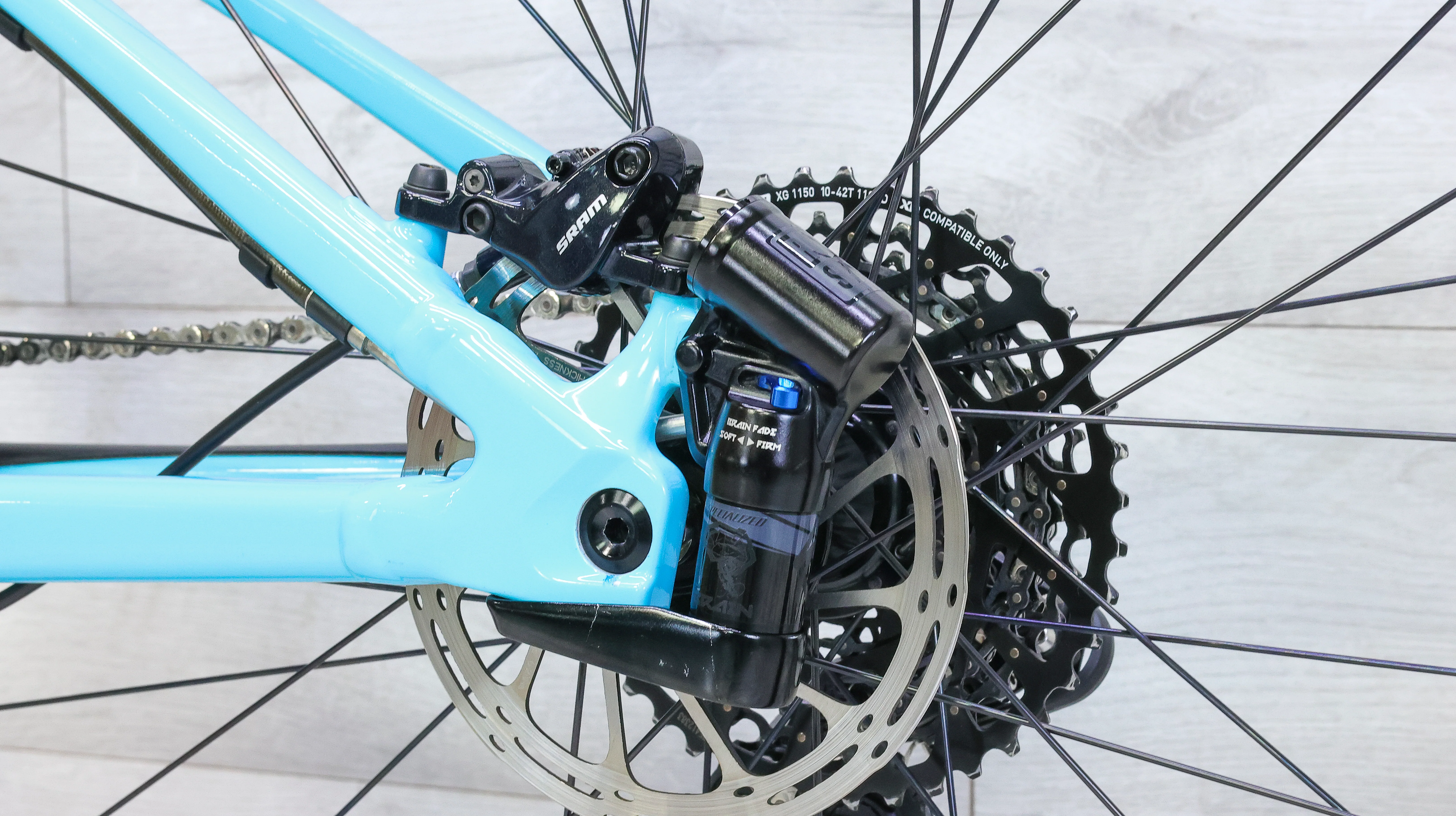 Specialized Epic Comp Mountain Bike - 2018, Medium - Image 14