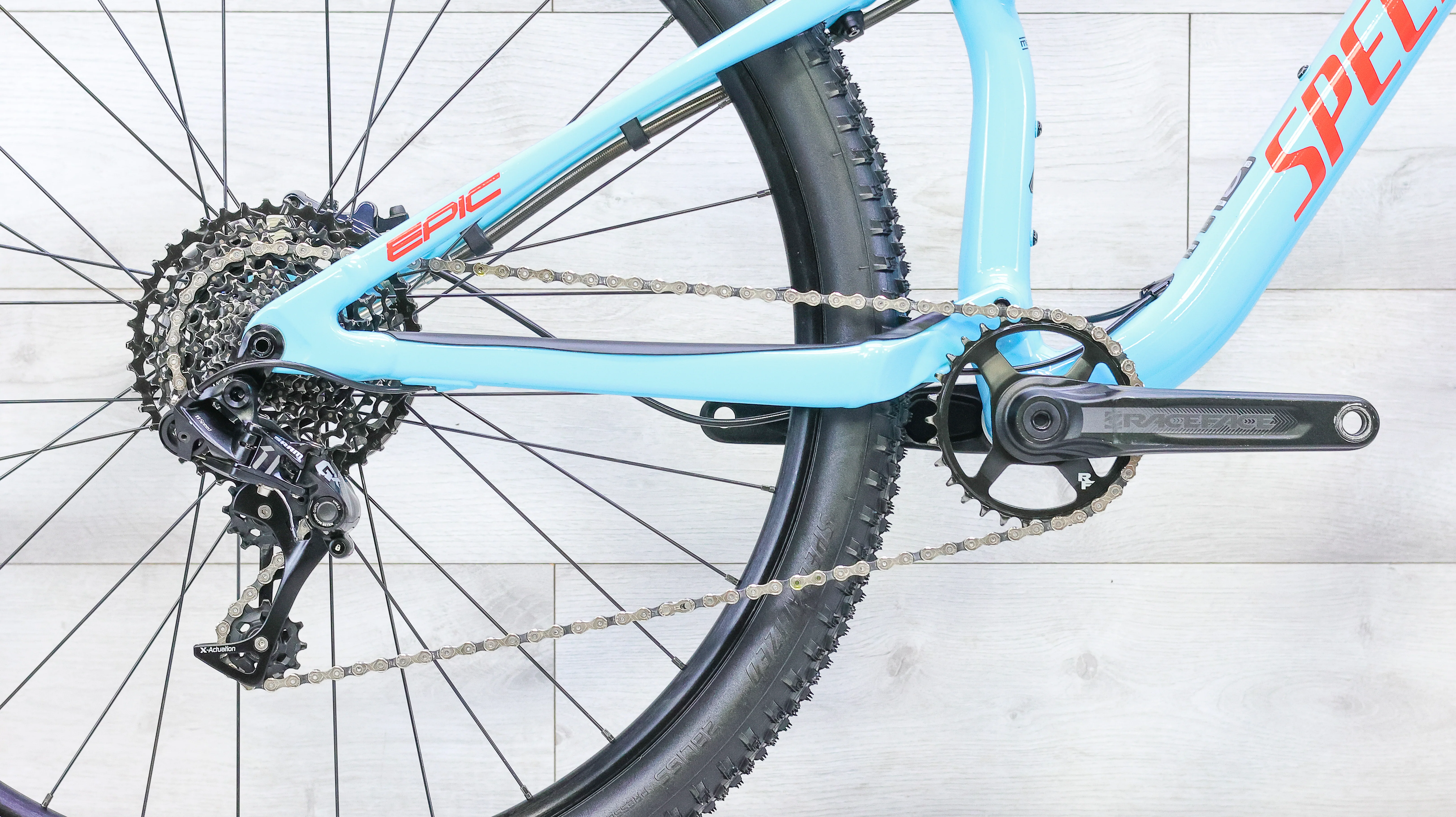 Specialized Epic Comp Mountain Bike - 2018, Medium - Image 5