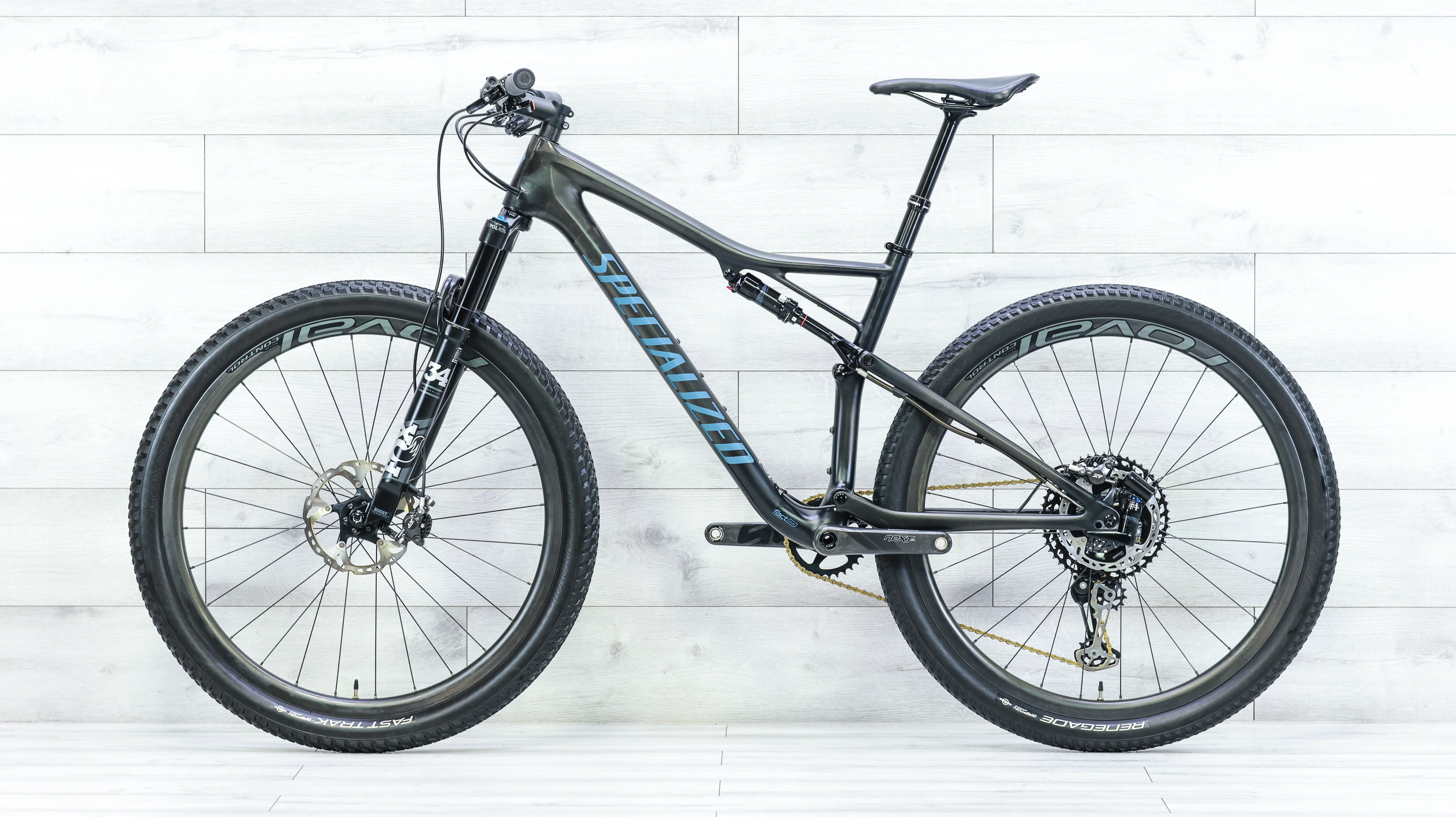 Specialized Epic Expert EVO Mountain Bike - 2019, Large - Image 2