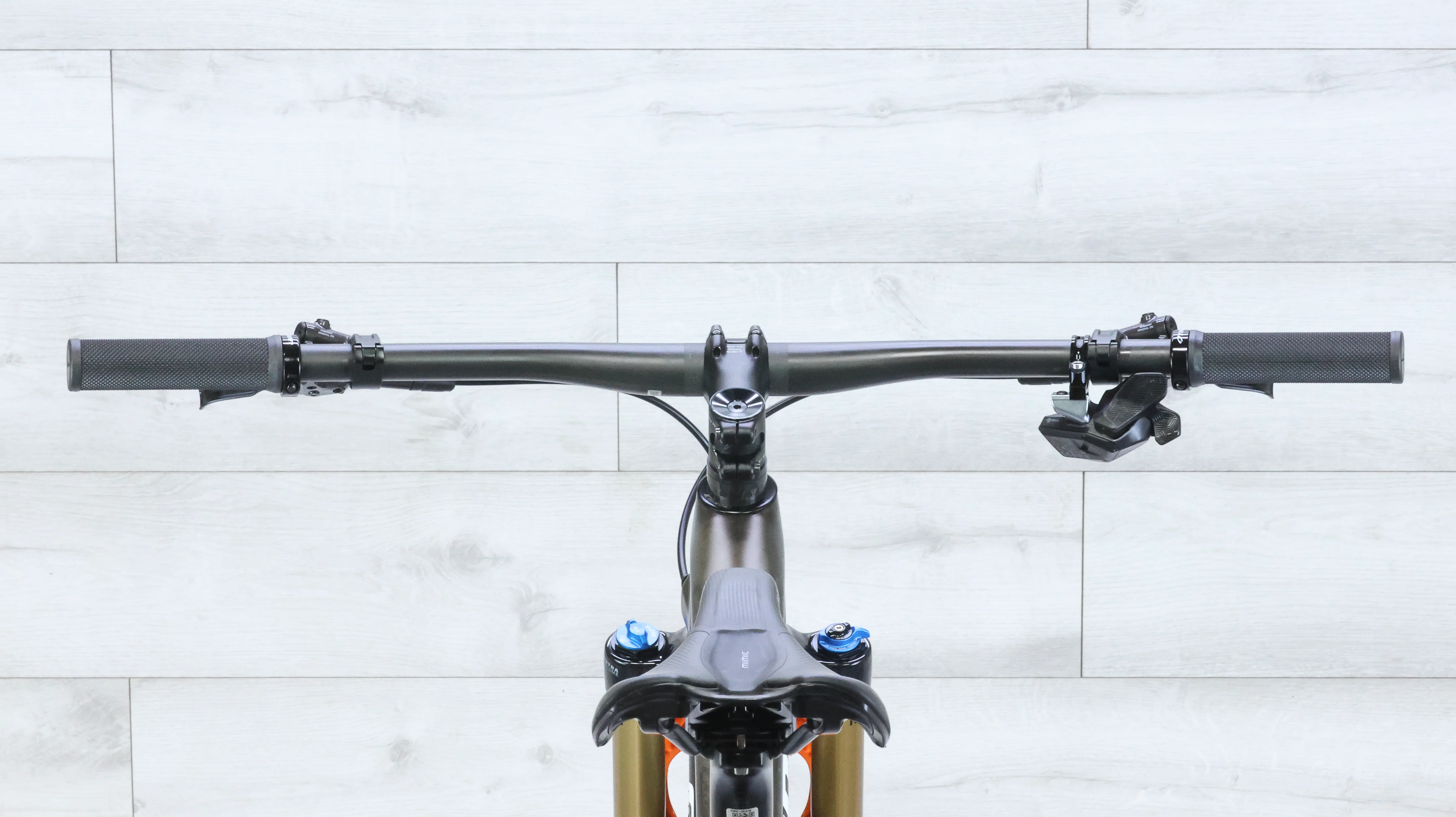 Specialized Epic Pro Mountain Bike - 2022, Medium - Image 13