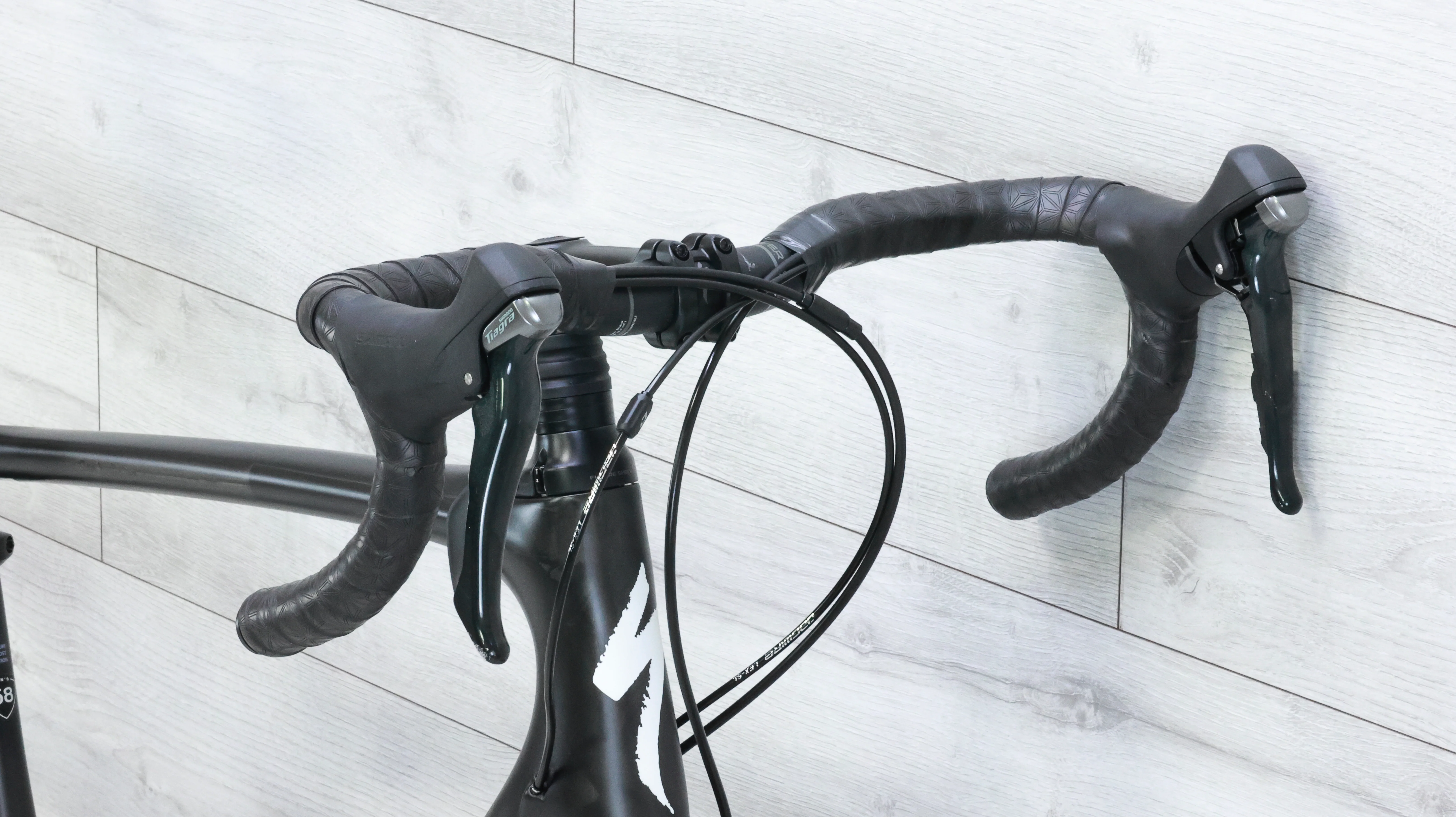 Specialized Roubaix Road Bike - 2019, 58cm - Image 10