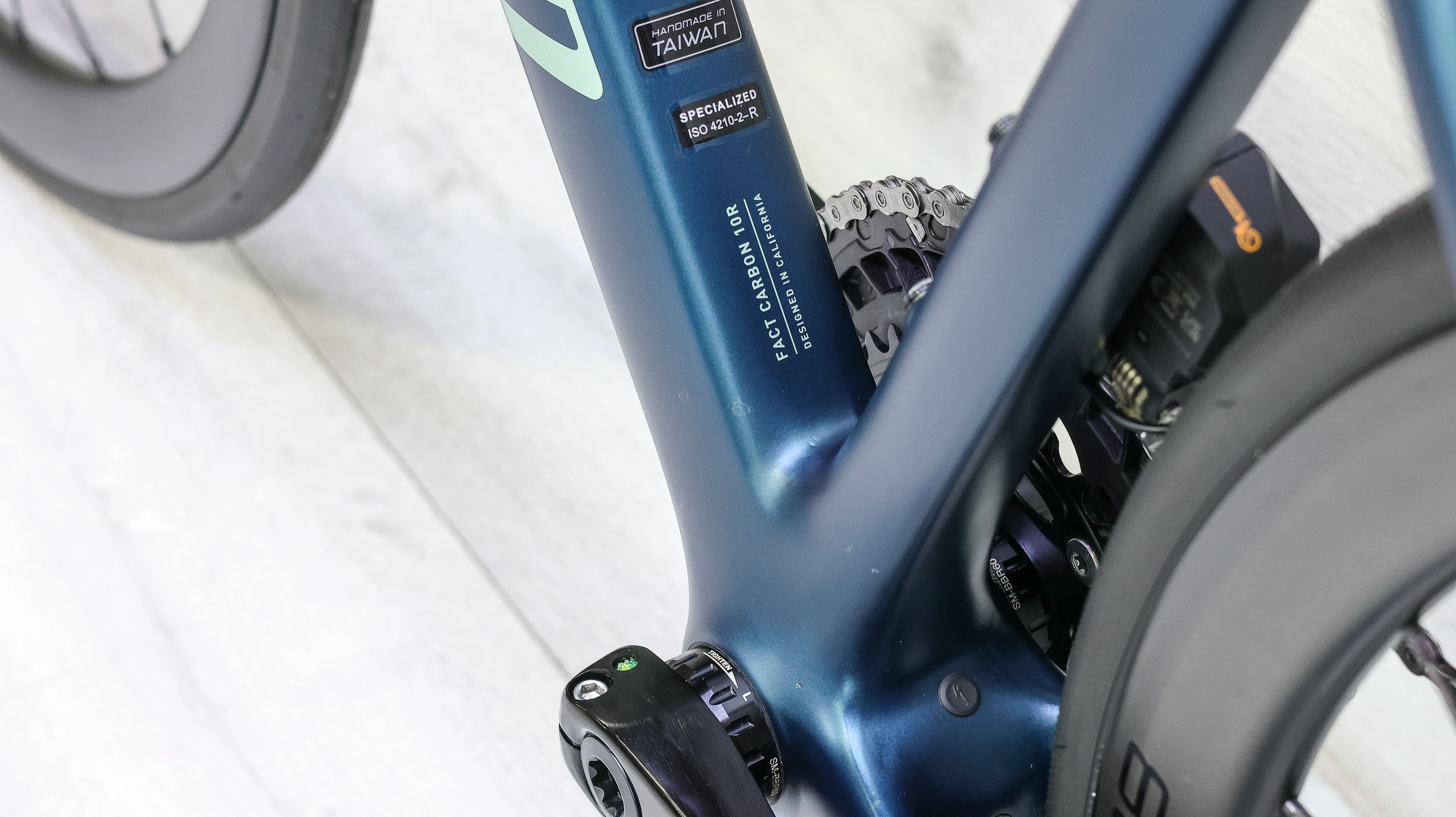Specialized Roubaix SL8 Comp Shimano 105 Di2 Road Bike - 2024, 54cm - Image 17