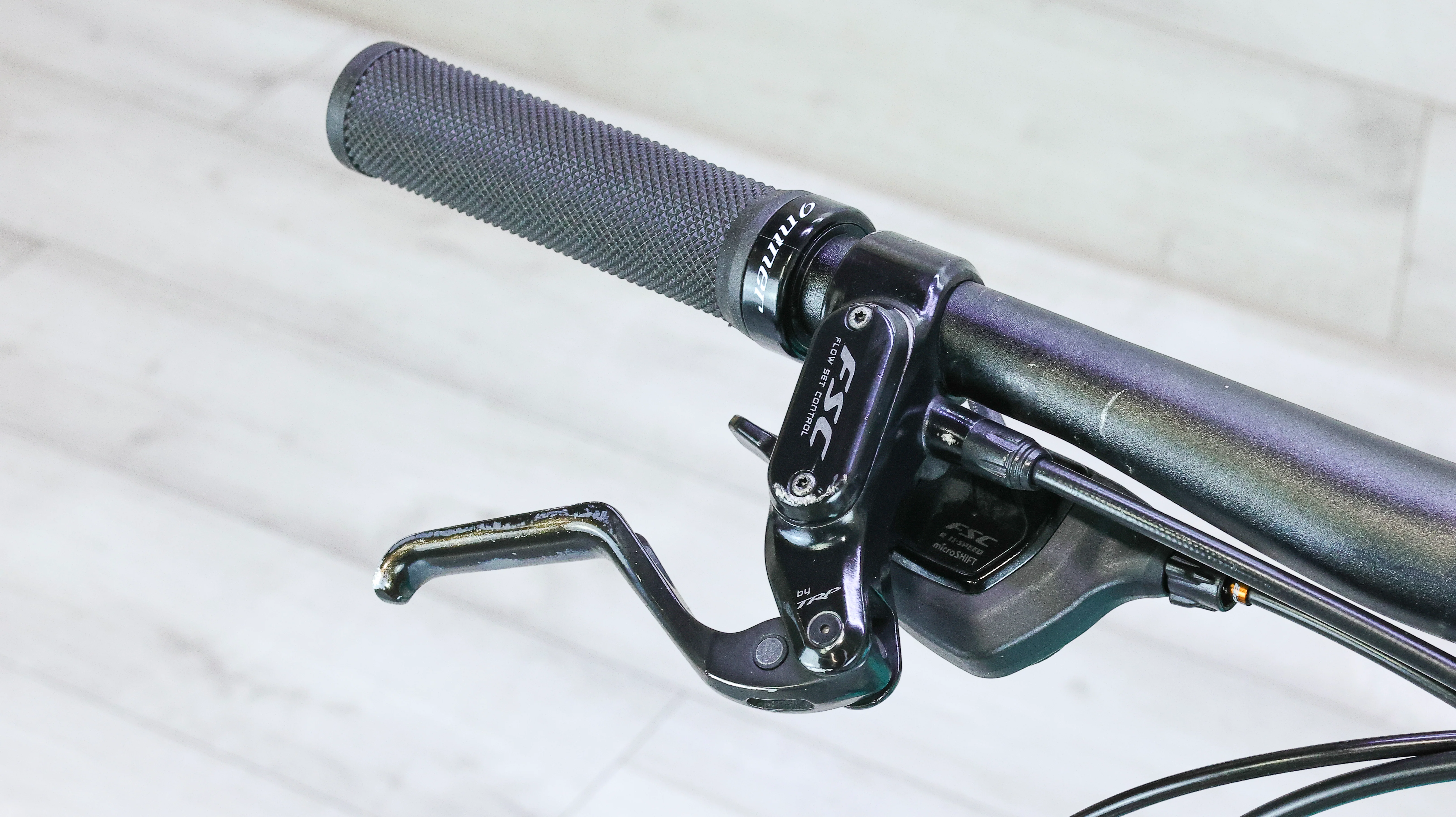 Specialized Sirrus Expert Carbon Hybrid Bike - 2019, Medium - Image 12