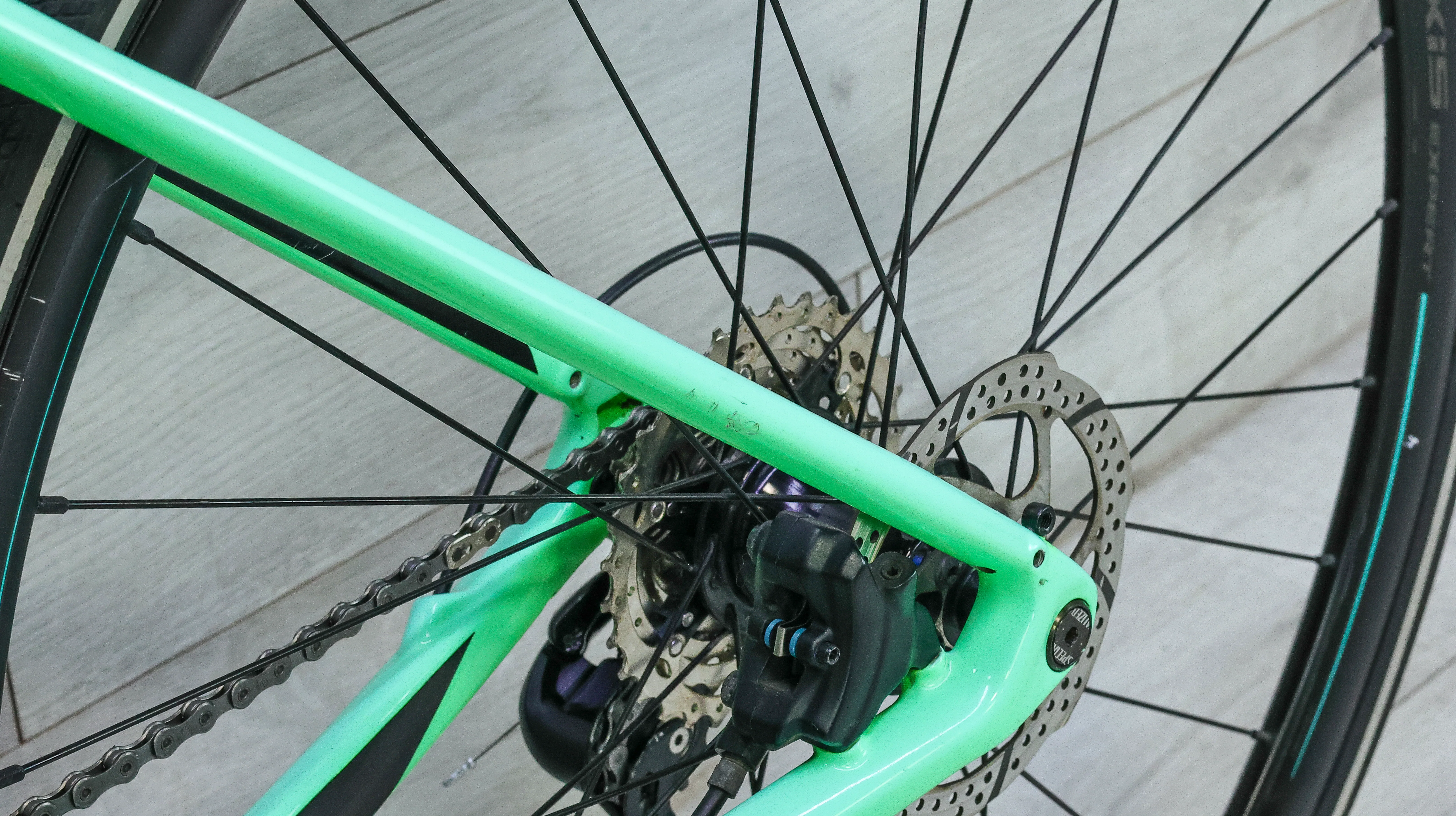 Specialized Sirrus Expert Carbon Hybrid Bike - 2019, Medium - Image 17
